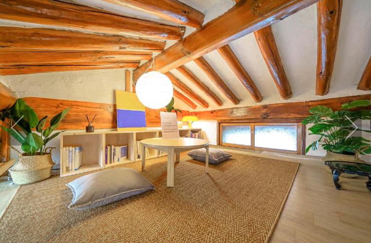 Two-Bedroom Villa - Photo 37