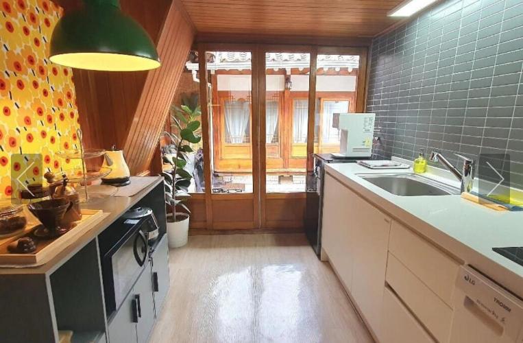 Two-Bedroom Villa - Photo 38