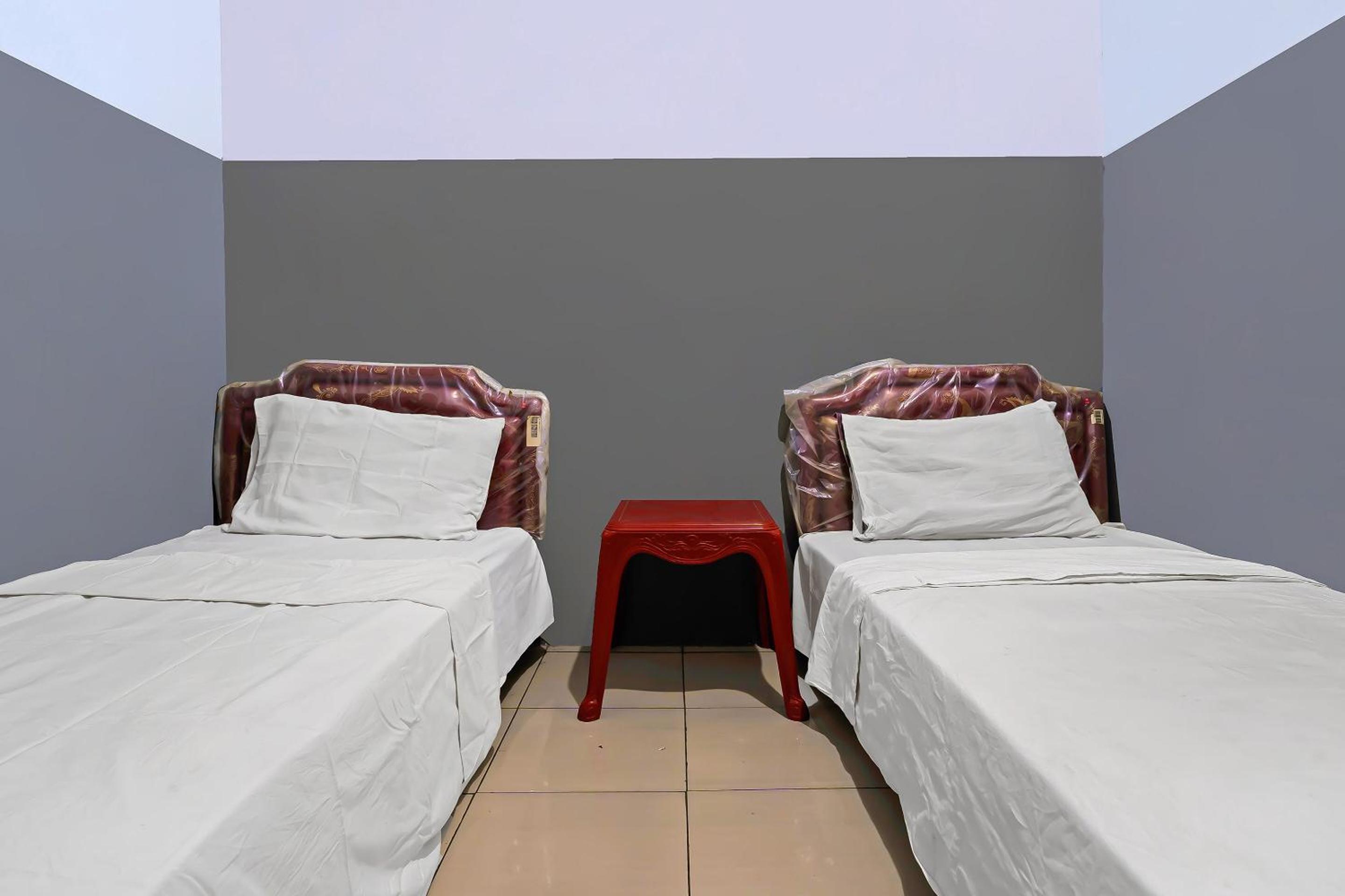 Deluxe Twin Room photo 3