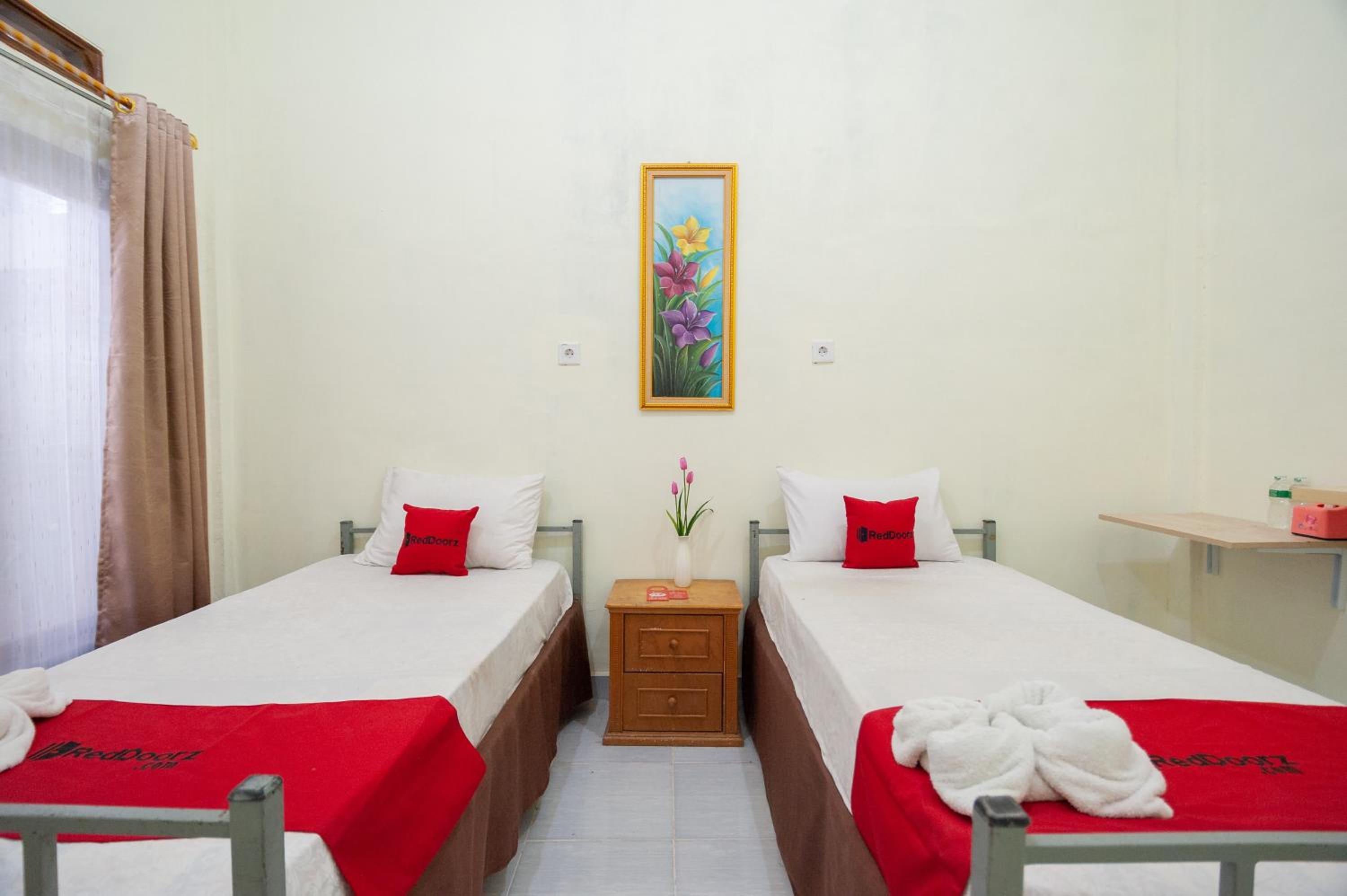 Standard Twin Room photo 2