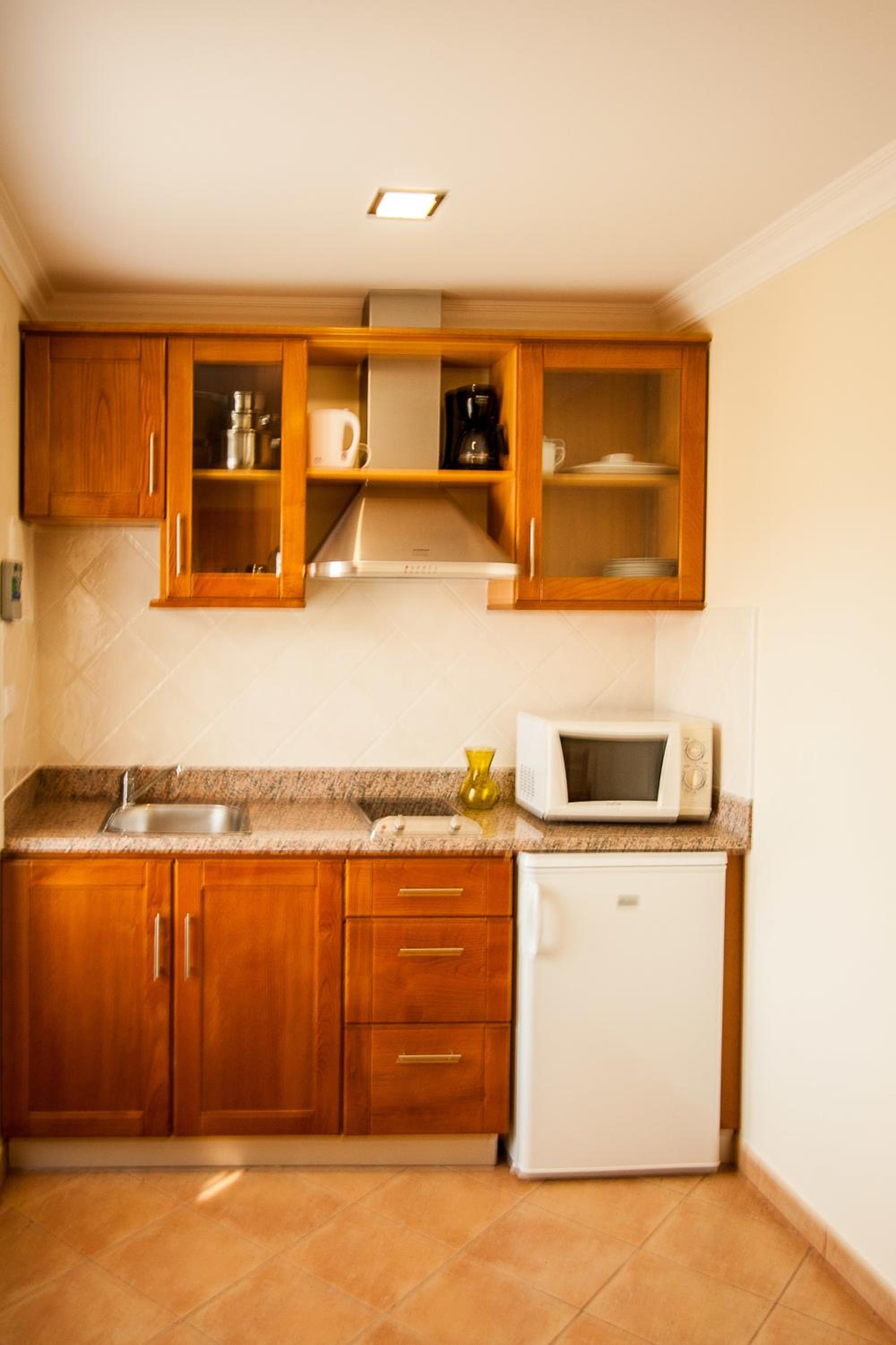 One-Bedroom Apartment with Garden View photo 2