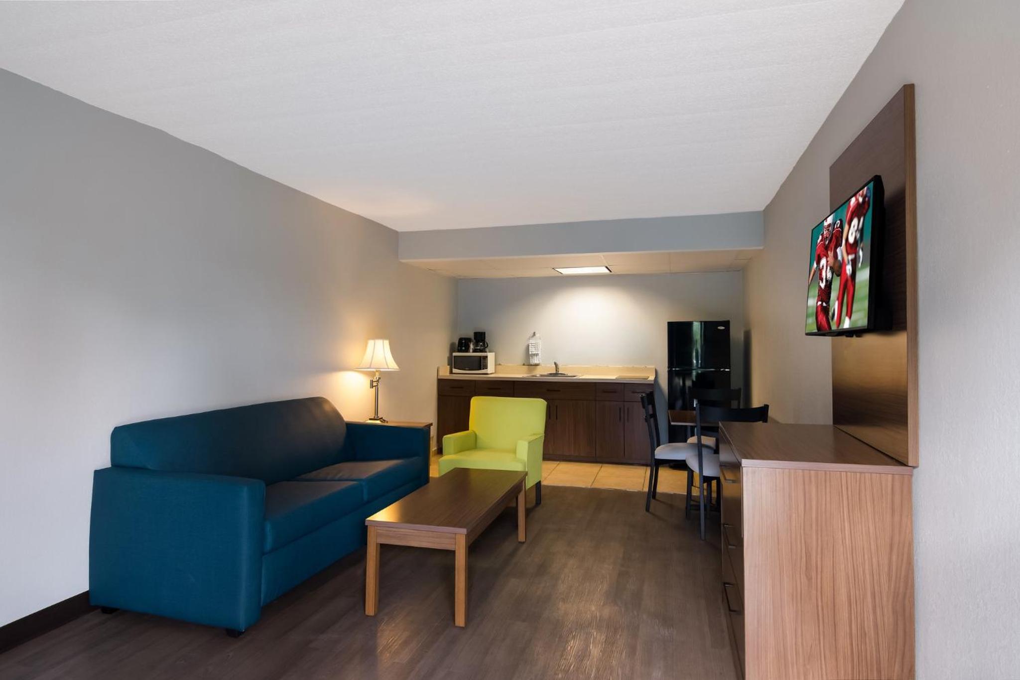 Suite King Non-Smoking - Photo 4