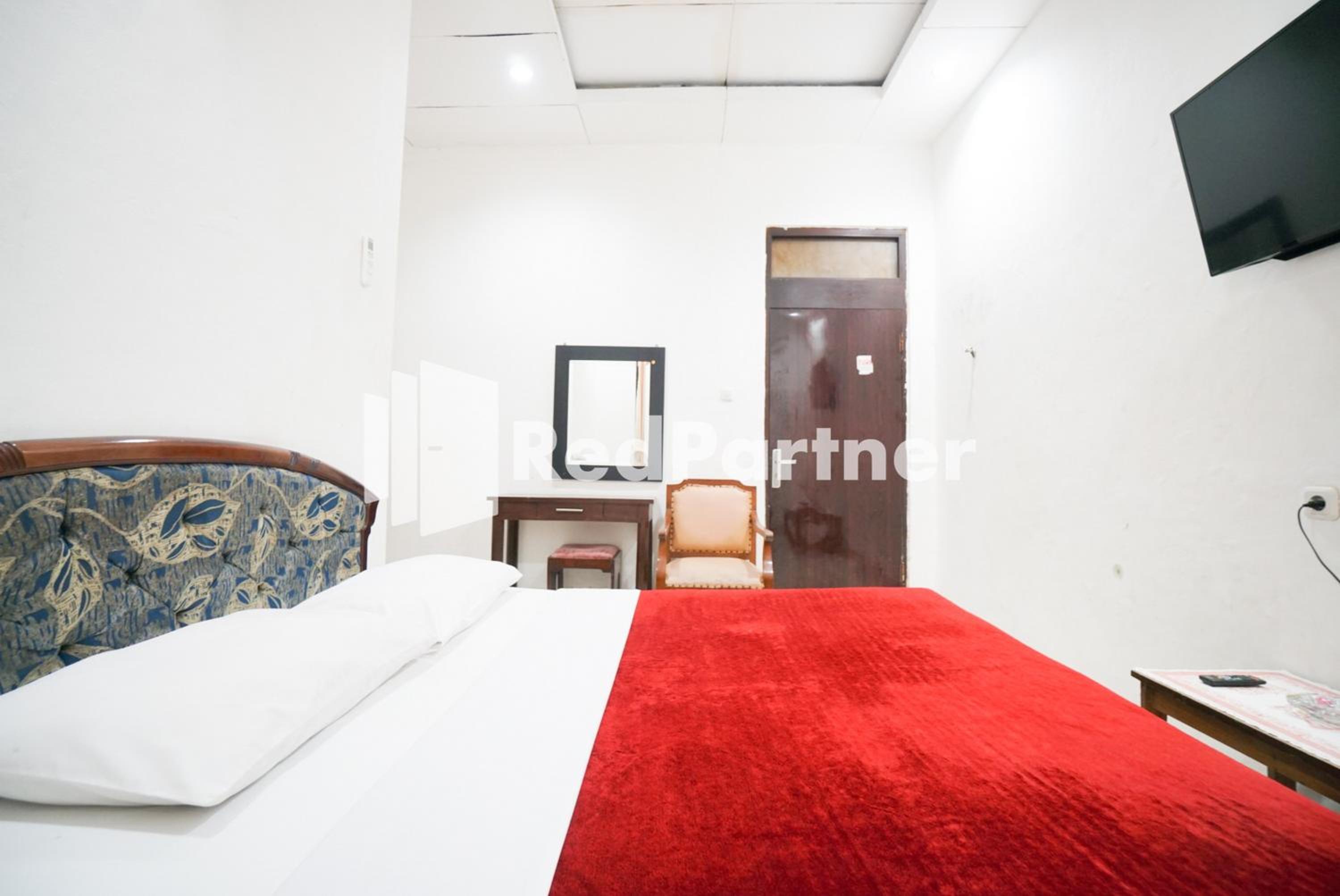 Standard Double Room - Photo 3