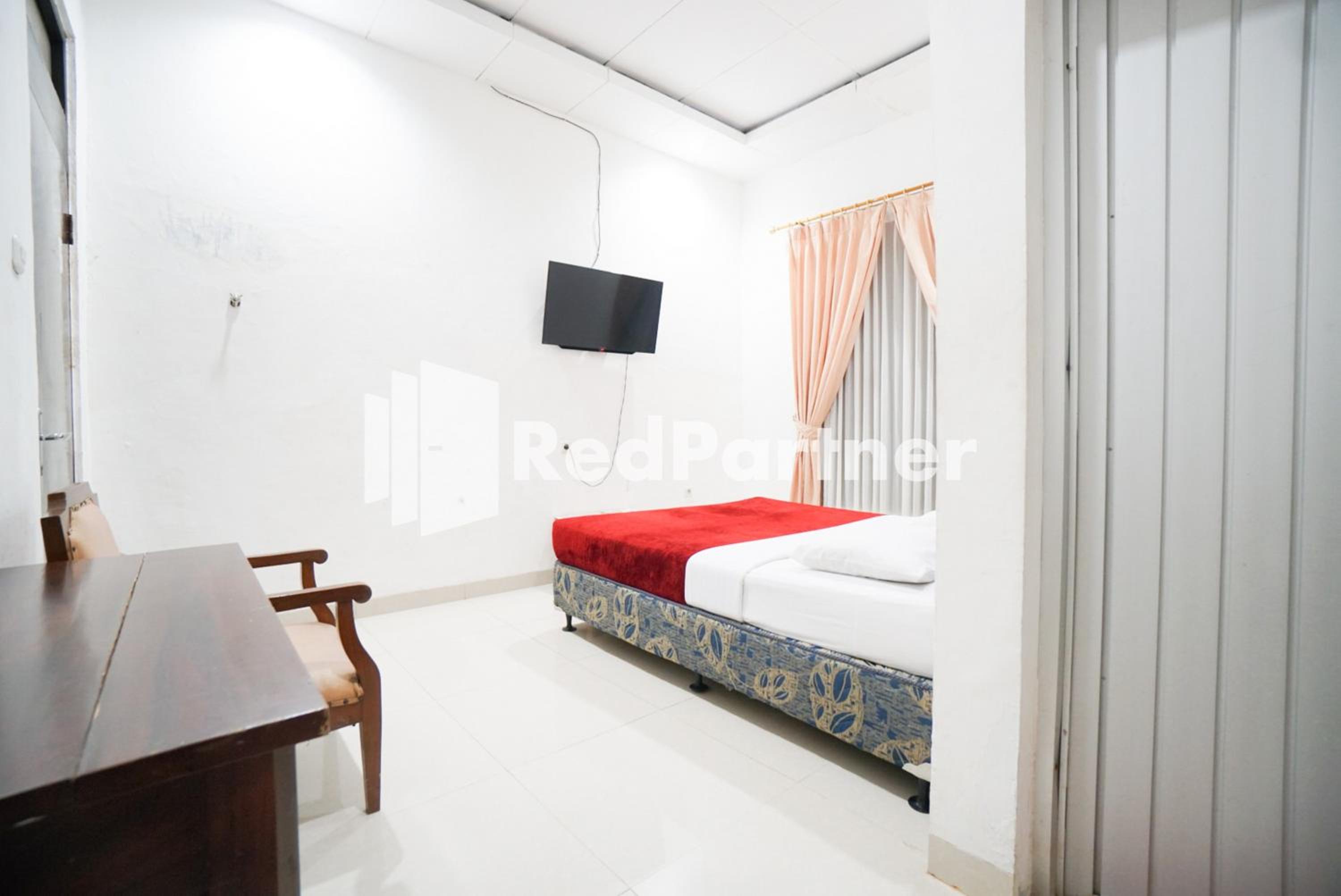 Standard Double Room - Photo 5