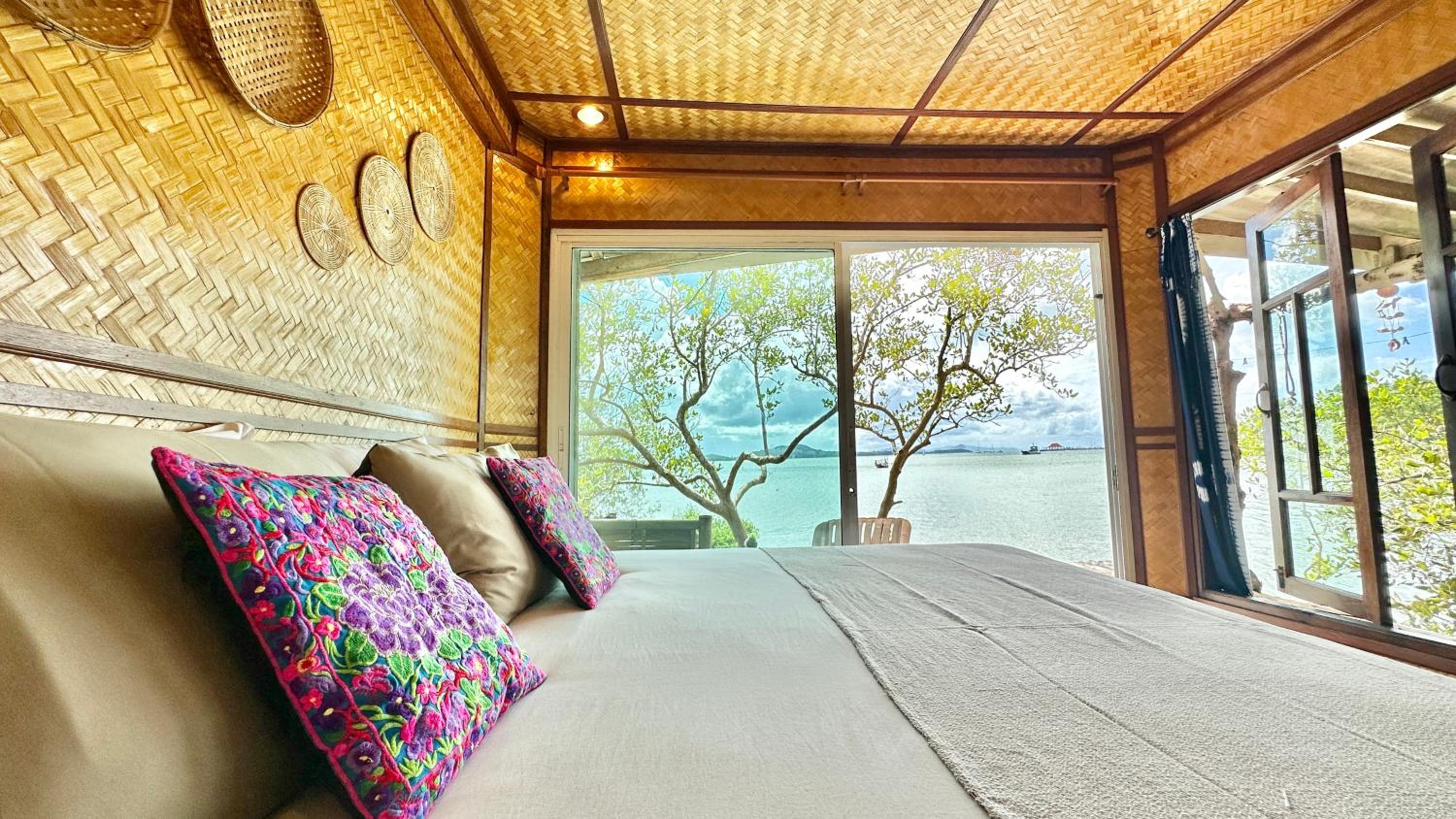 Double Room with Balcony and Sea View