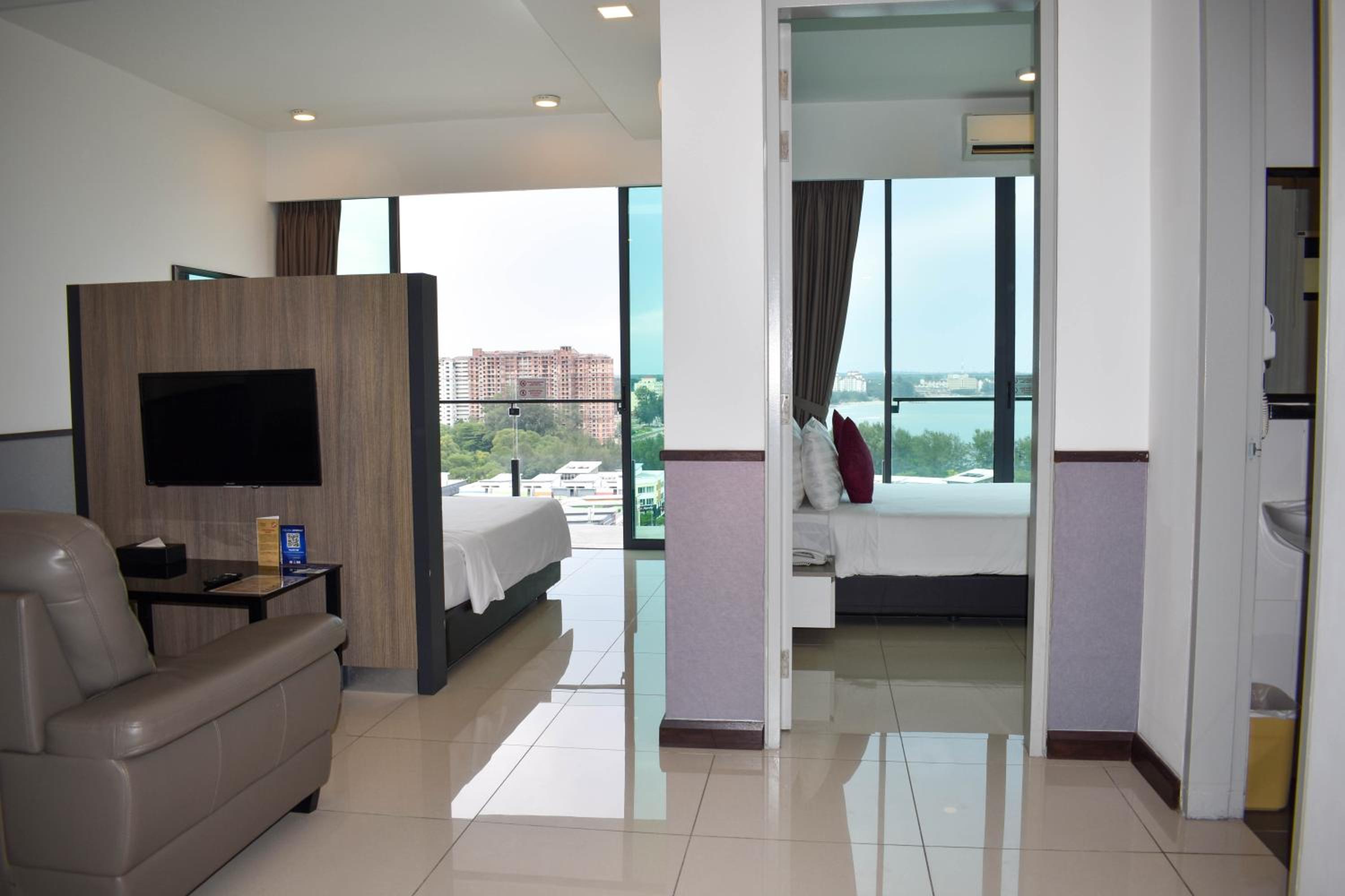 Family Suite photo 2