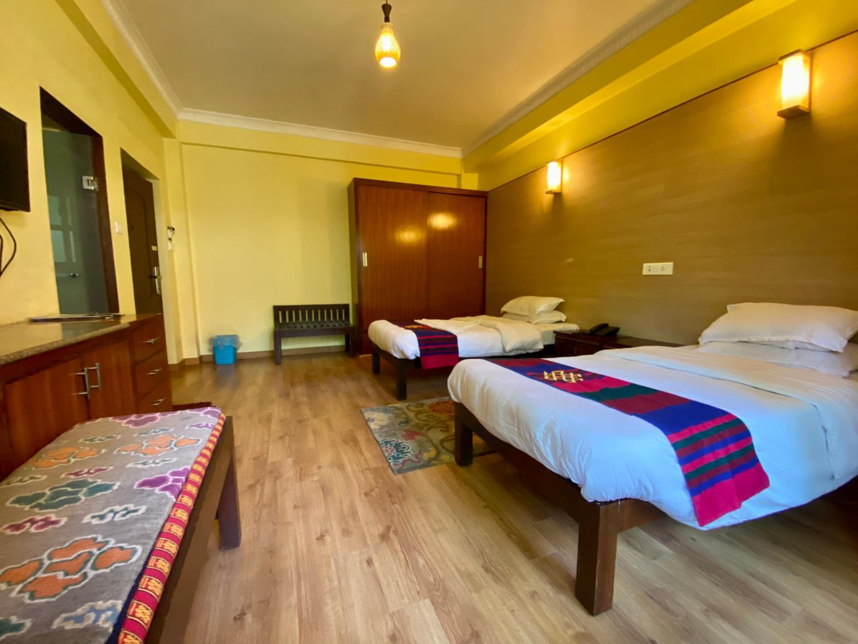 Standard Twin Room