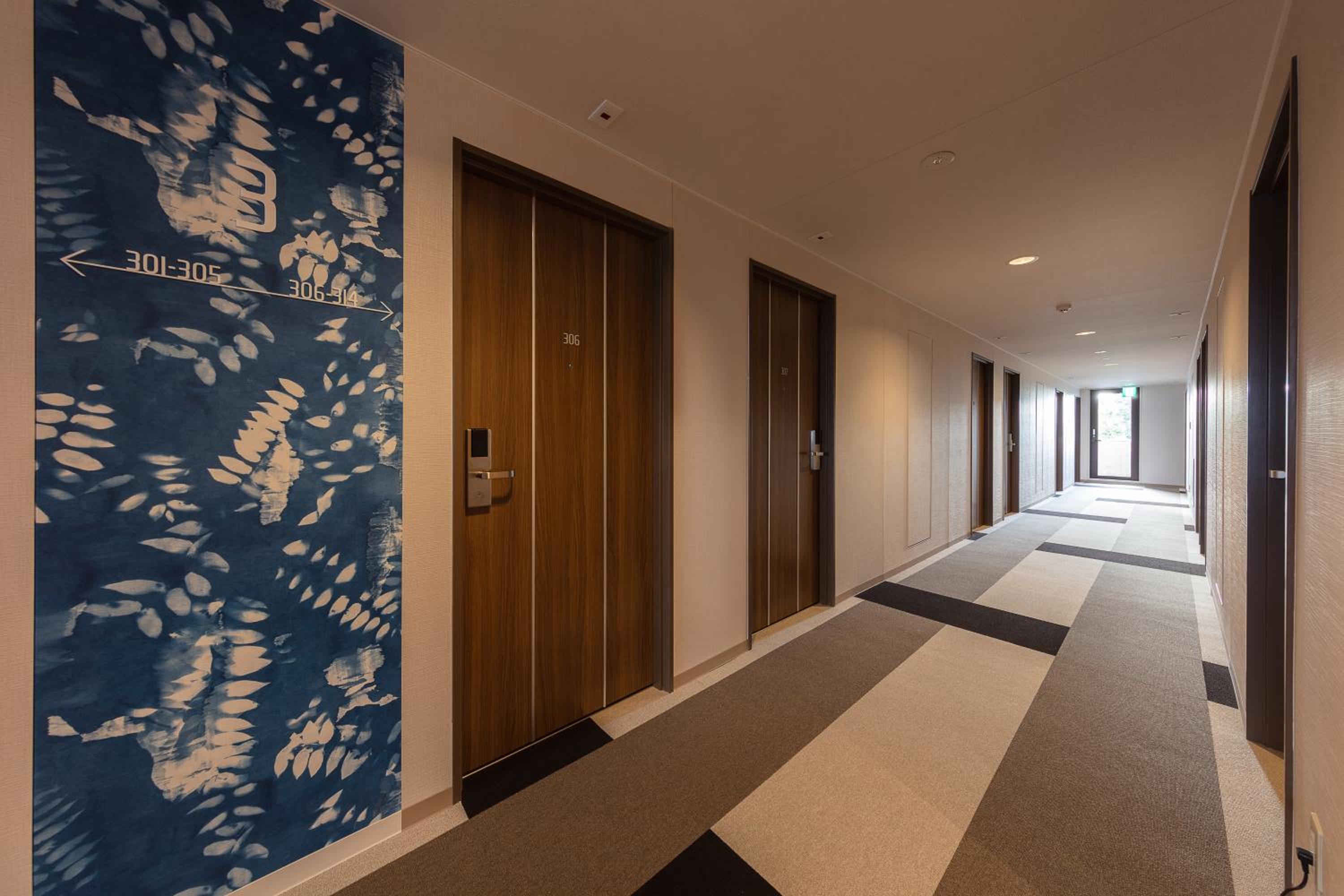 Twin Room - Non-Smoking photo 3