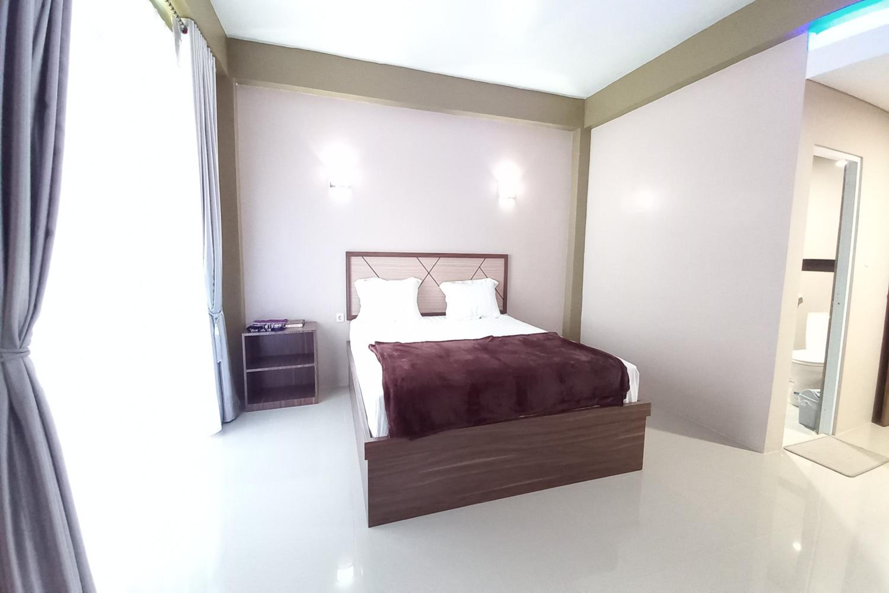 Deluxe Double Room - Photo 7