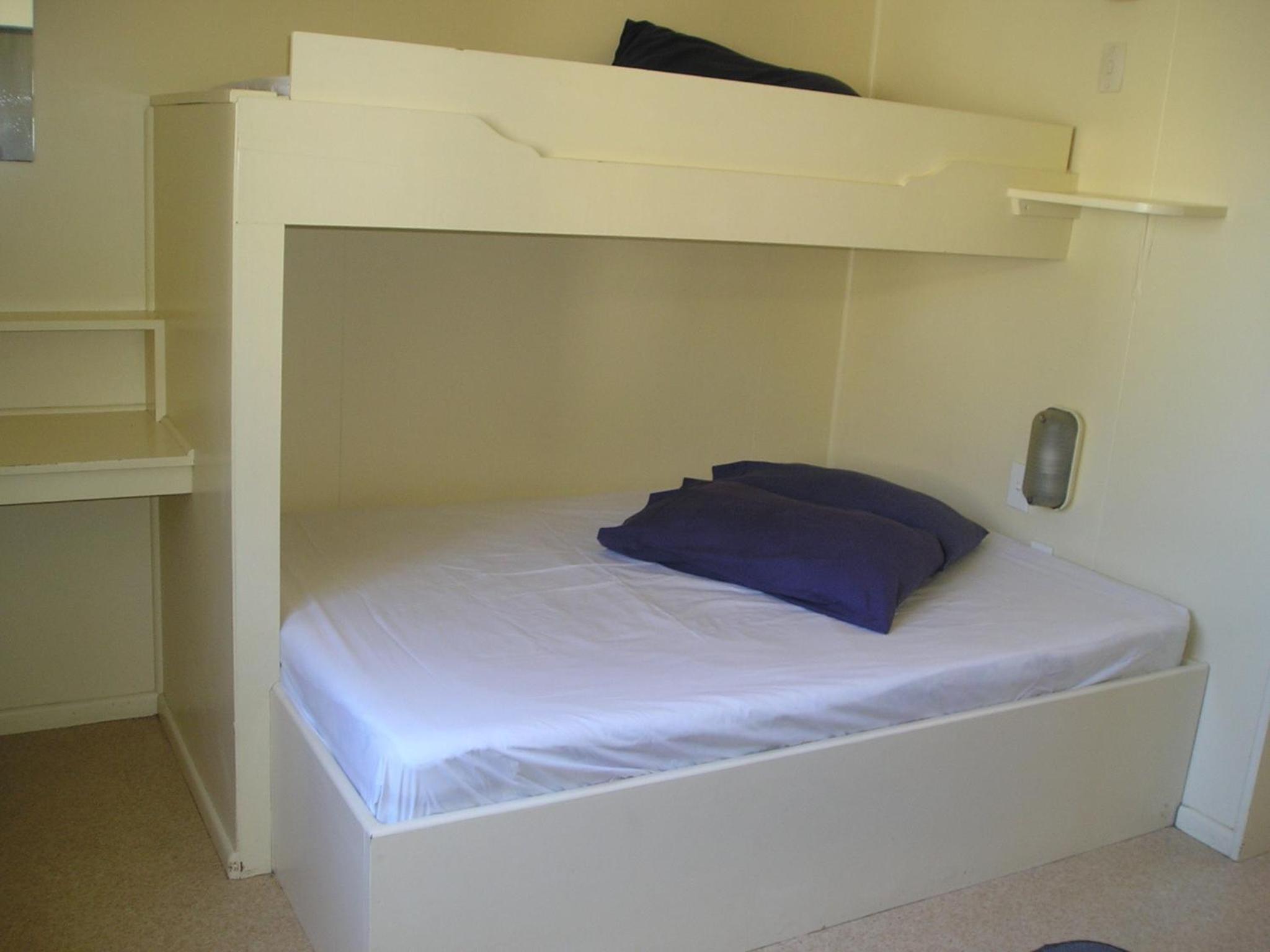Standard  Room with Kitchen and Shared Bathroom photo 1