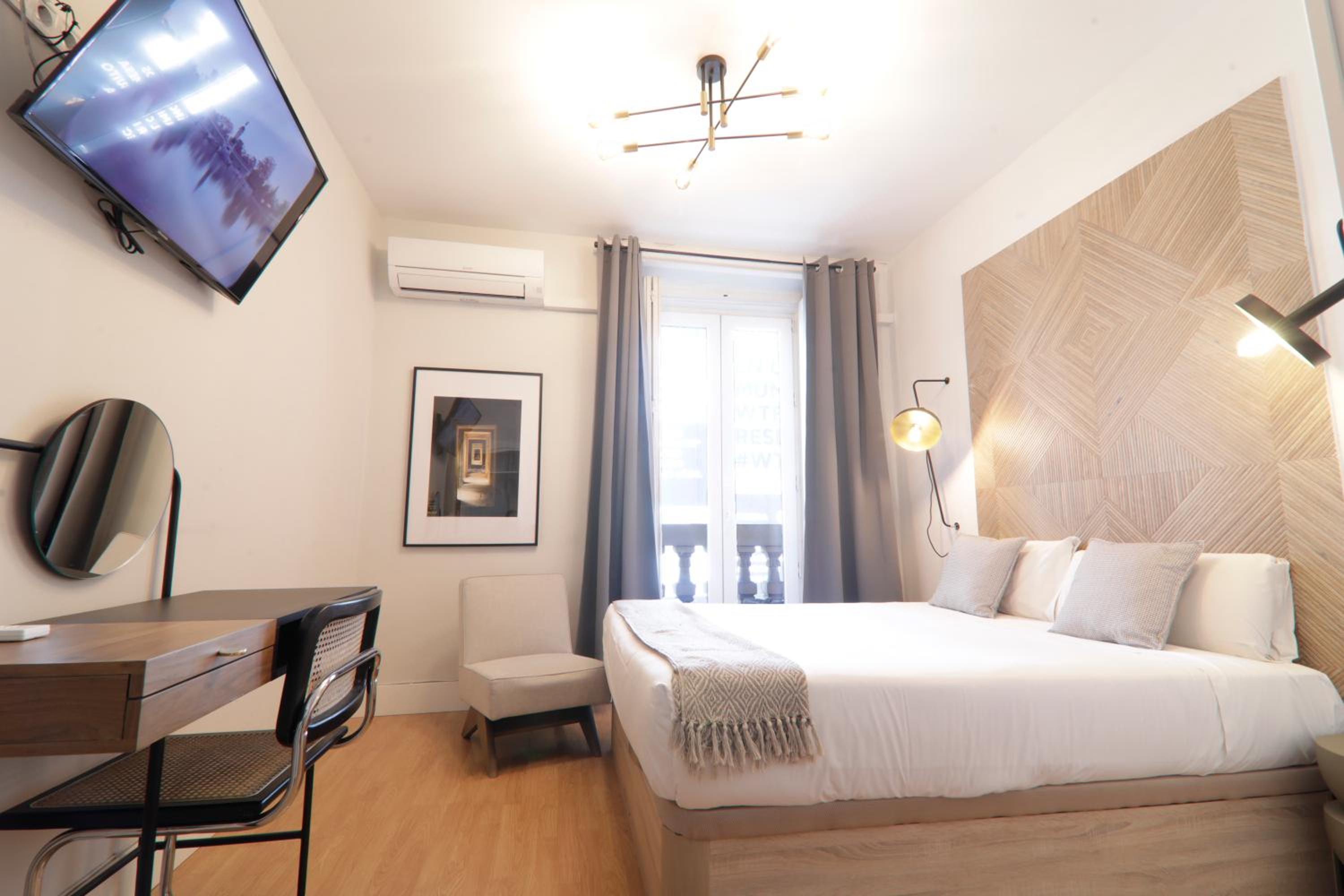 Habitación Doble con Balcón