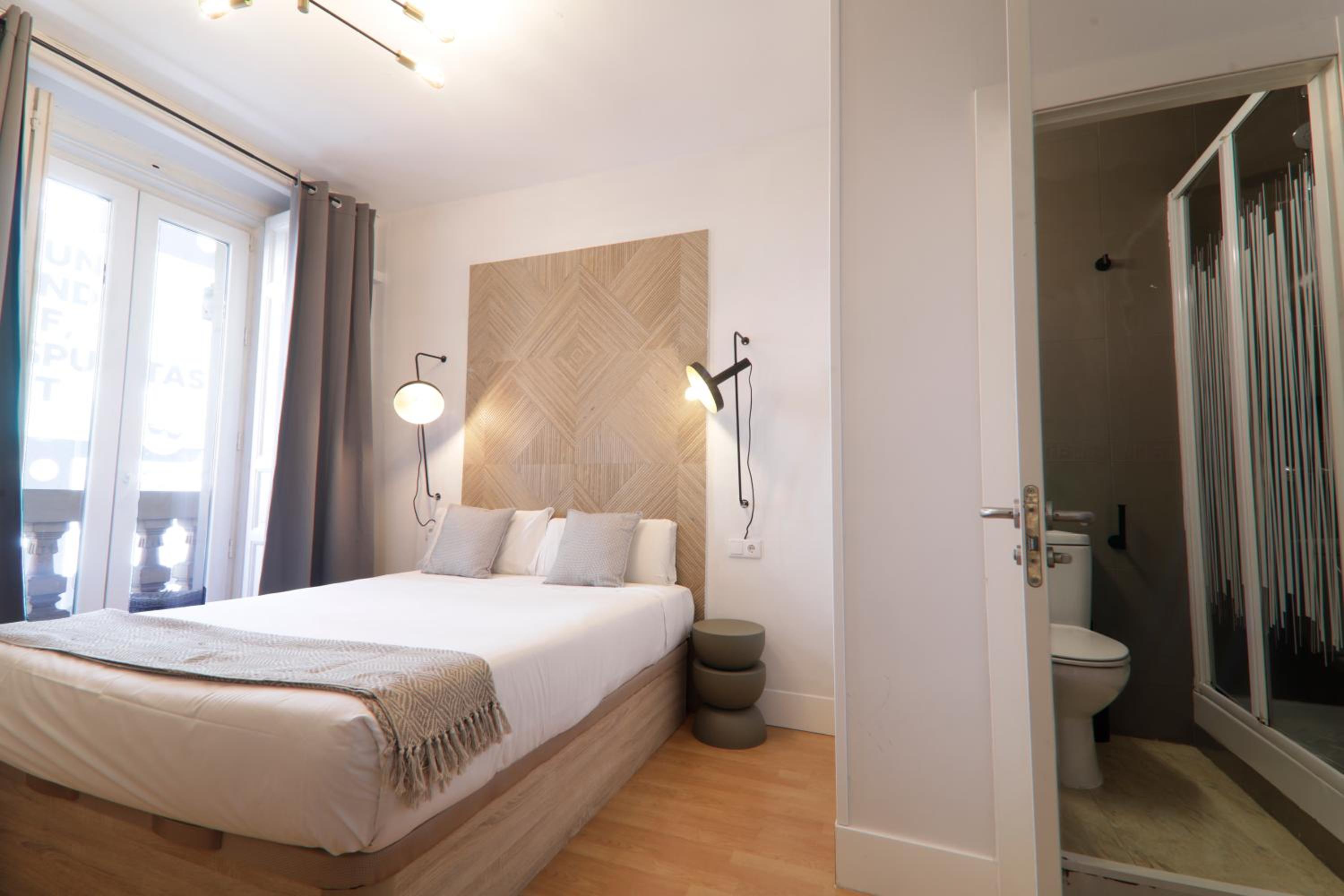 Double Room with Balcony photo 3