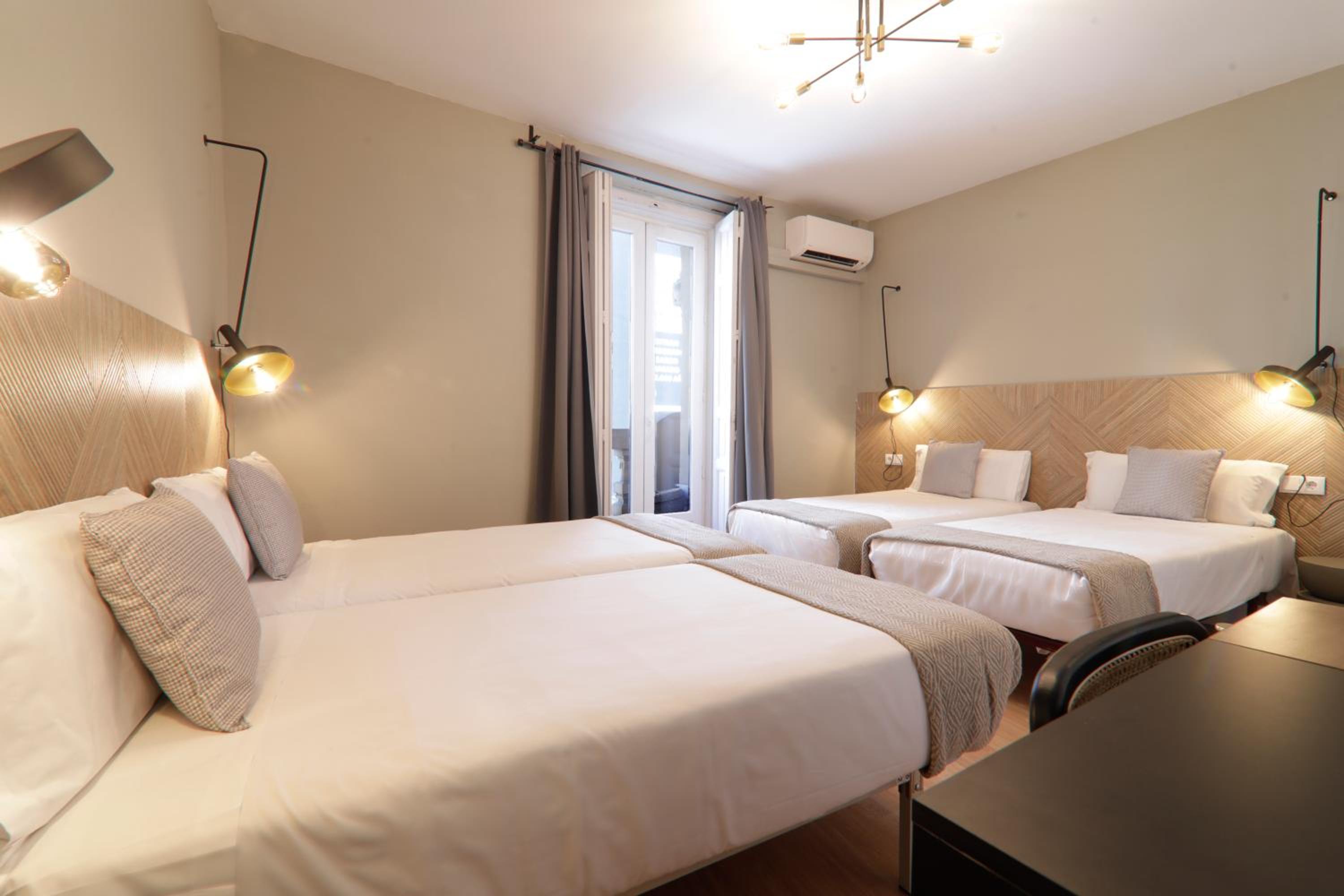 Quadruple Room photo 3