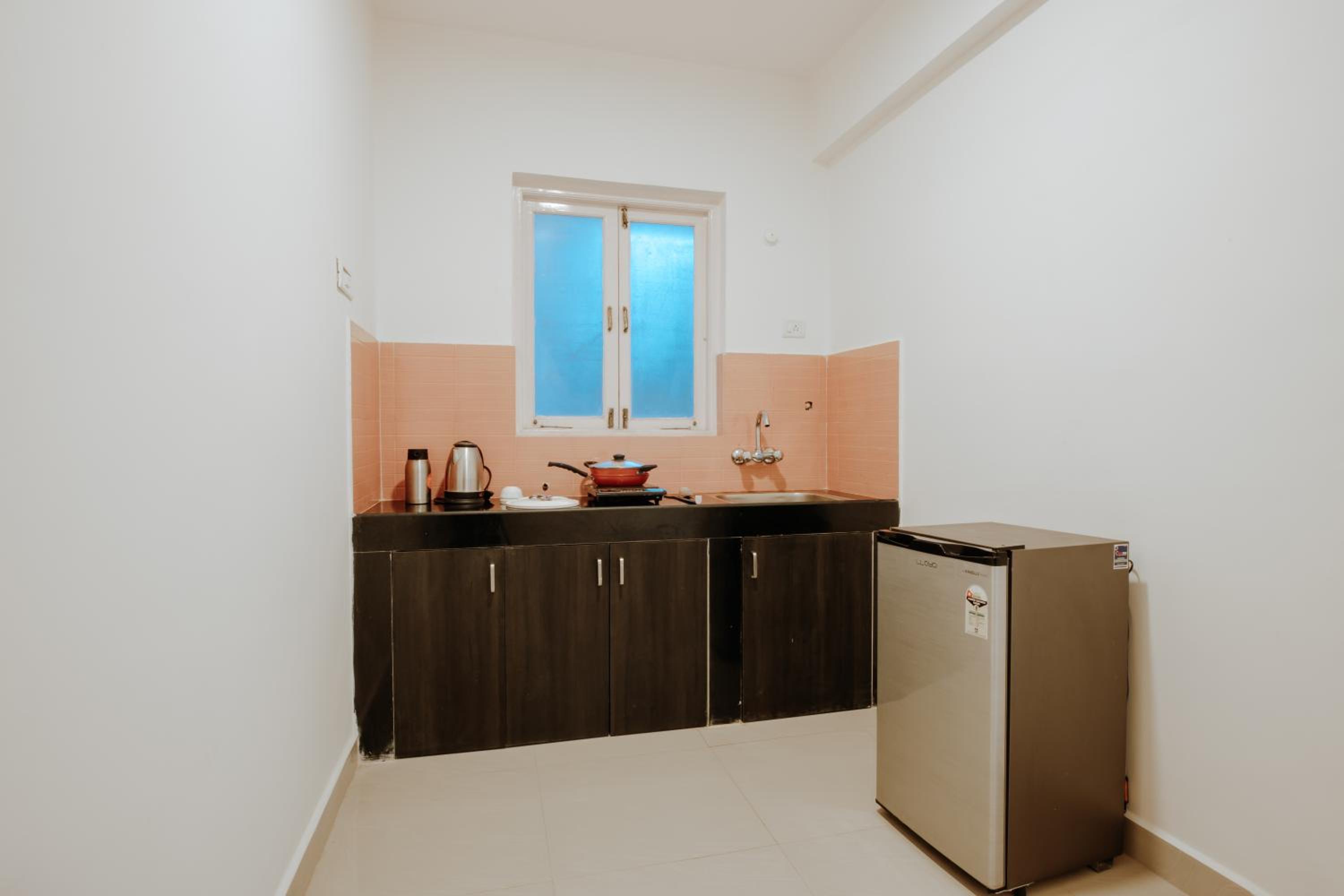 Suite with Balcony - Photo 5