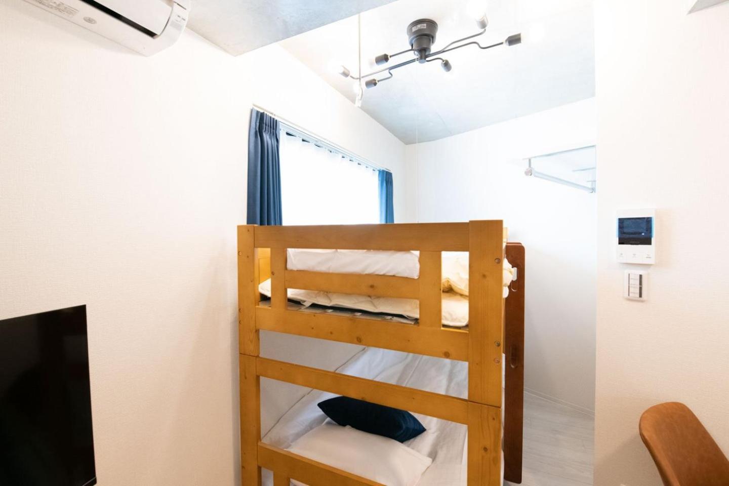 One-Bedroom Apartment photo 3