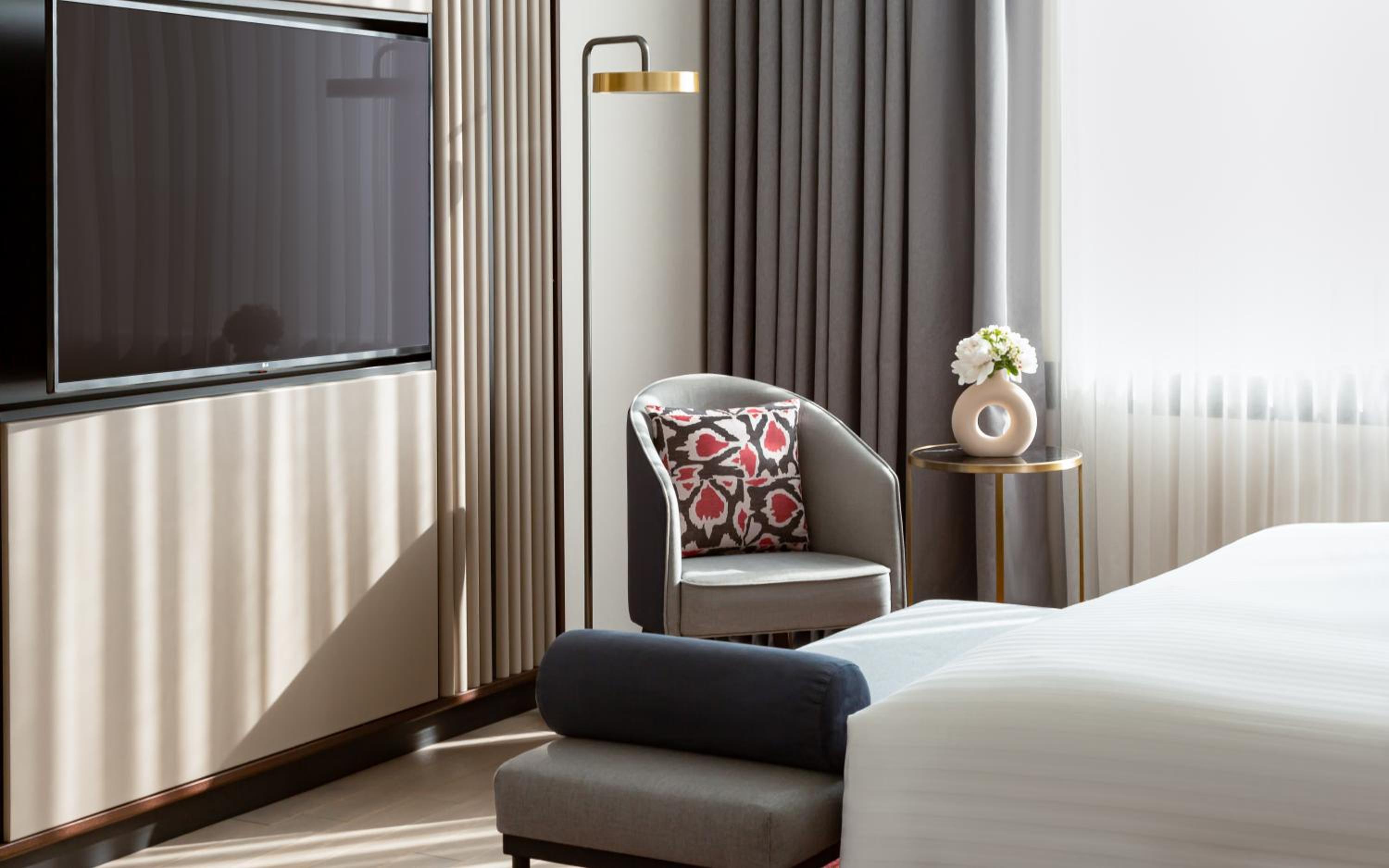 Classic King Room - Photo 2