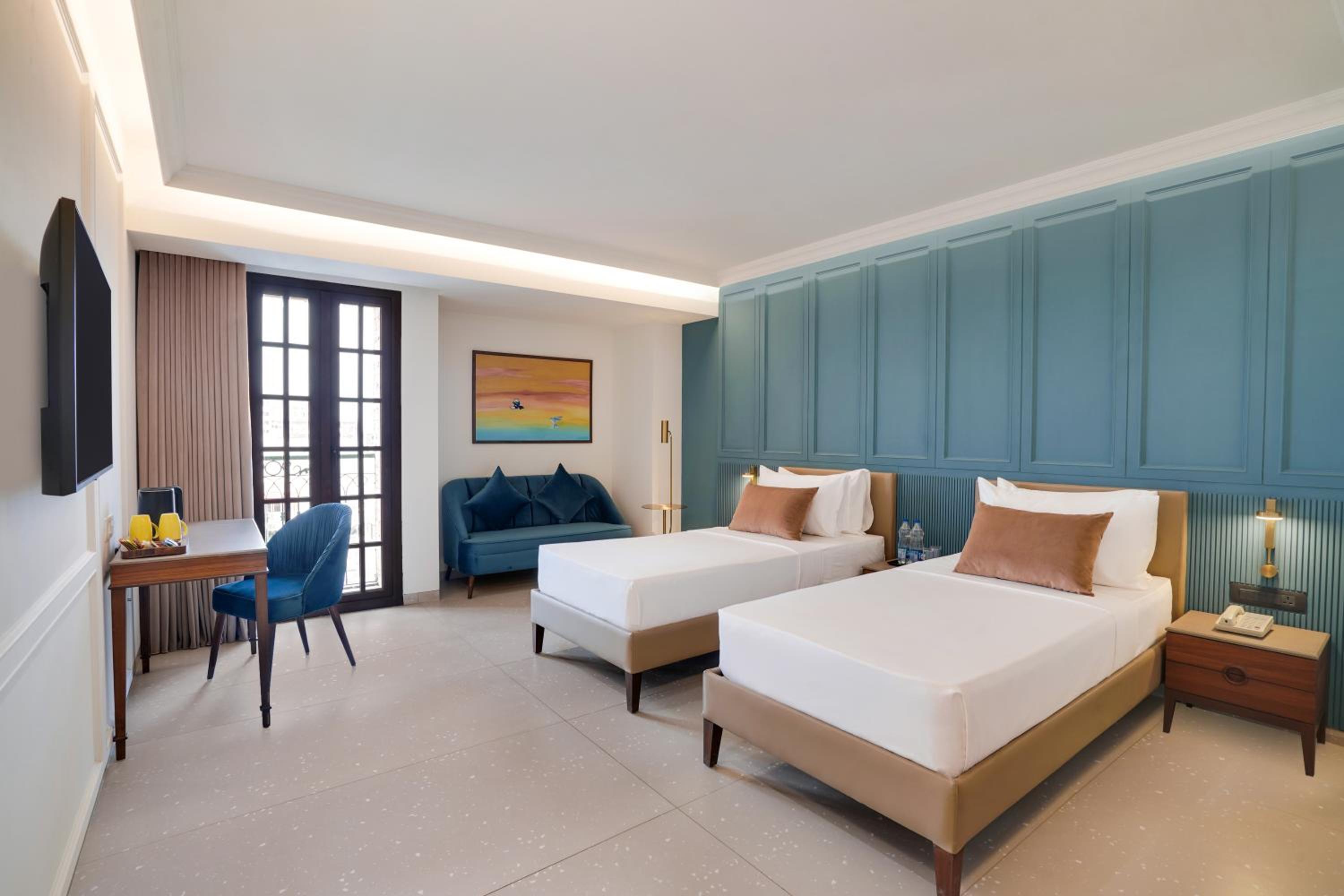 Deluxe Twin Room (Room Upgrade, subject to availability) - Photo 1