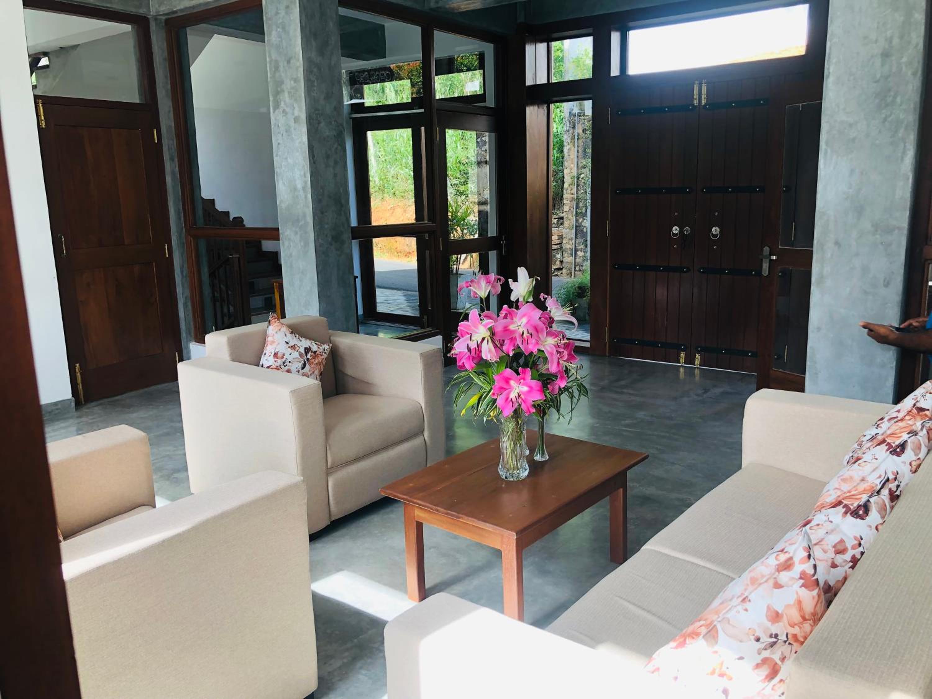 Two Bedroom Mountain View Family Apartment - One Pickup or Drop to Kandy City Centre per Stay, Extended Check-in & Out (on Availability) photo 1