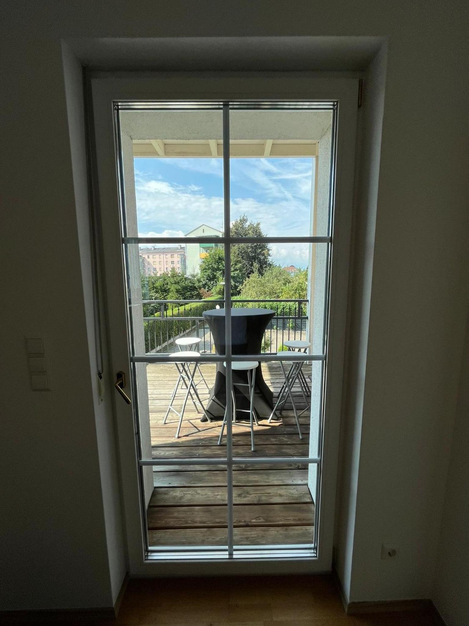 Apartment With Balcony photo 1