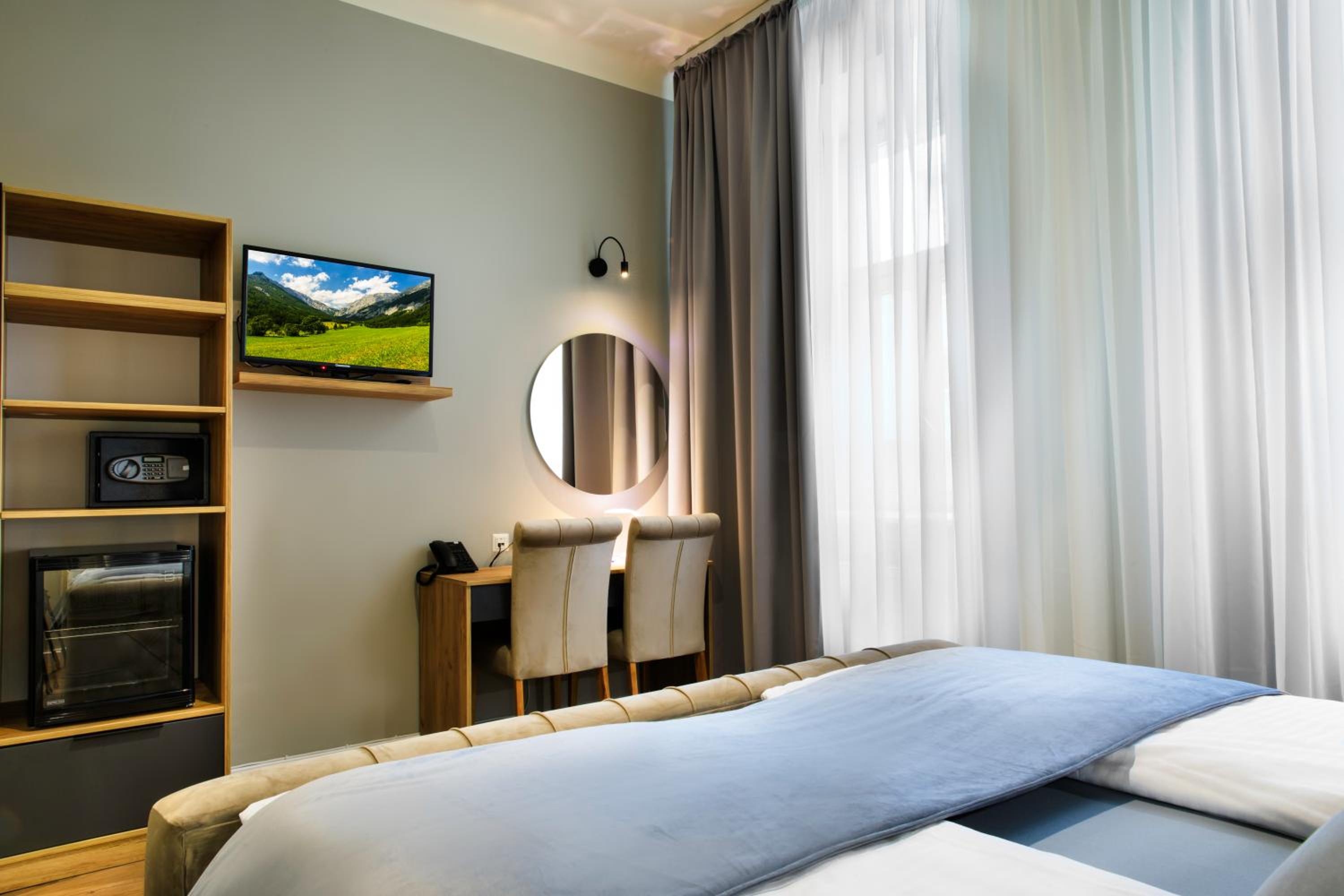 Superior Double Room photo 2