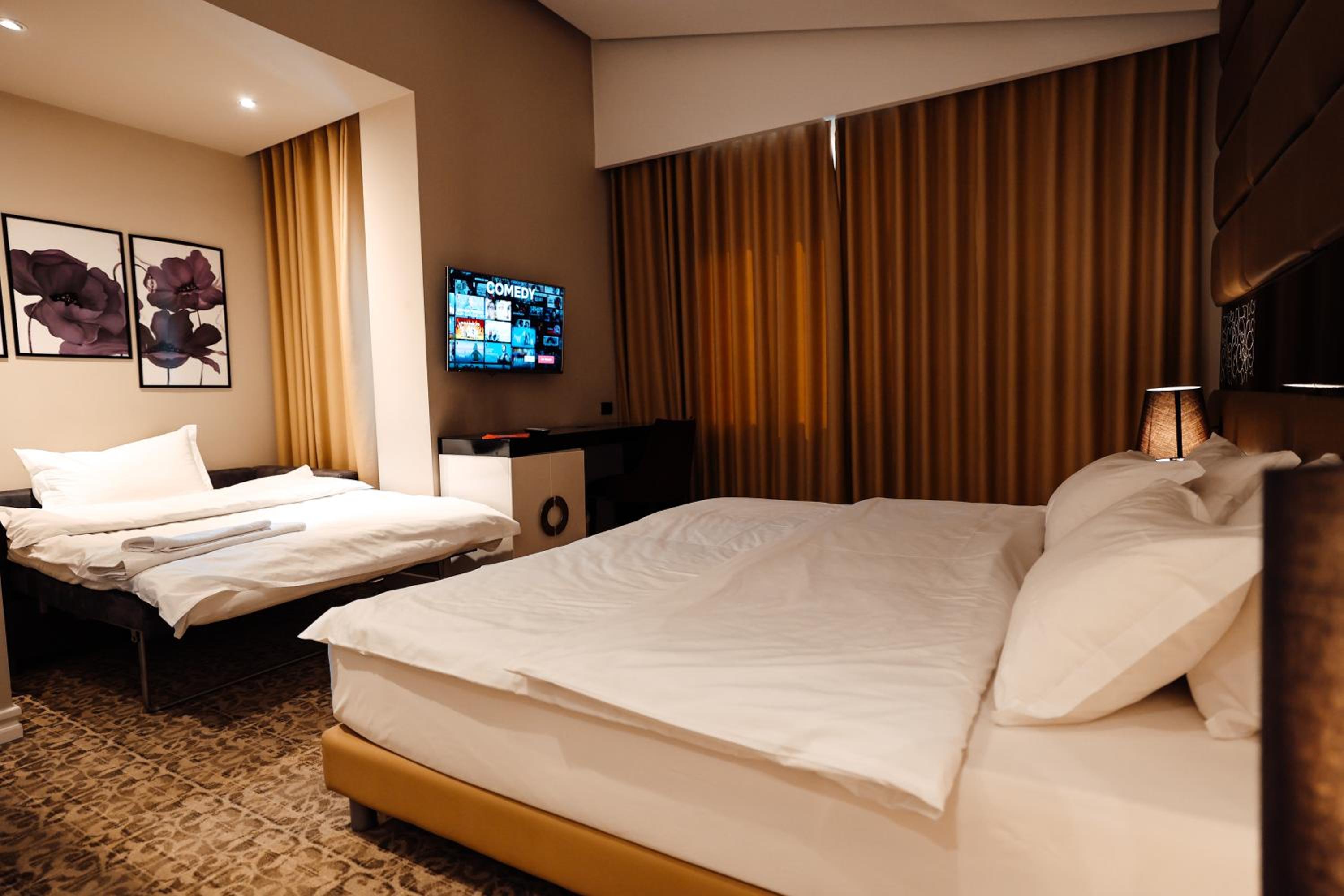 Superior Double or Twin Room photo 2