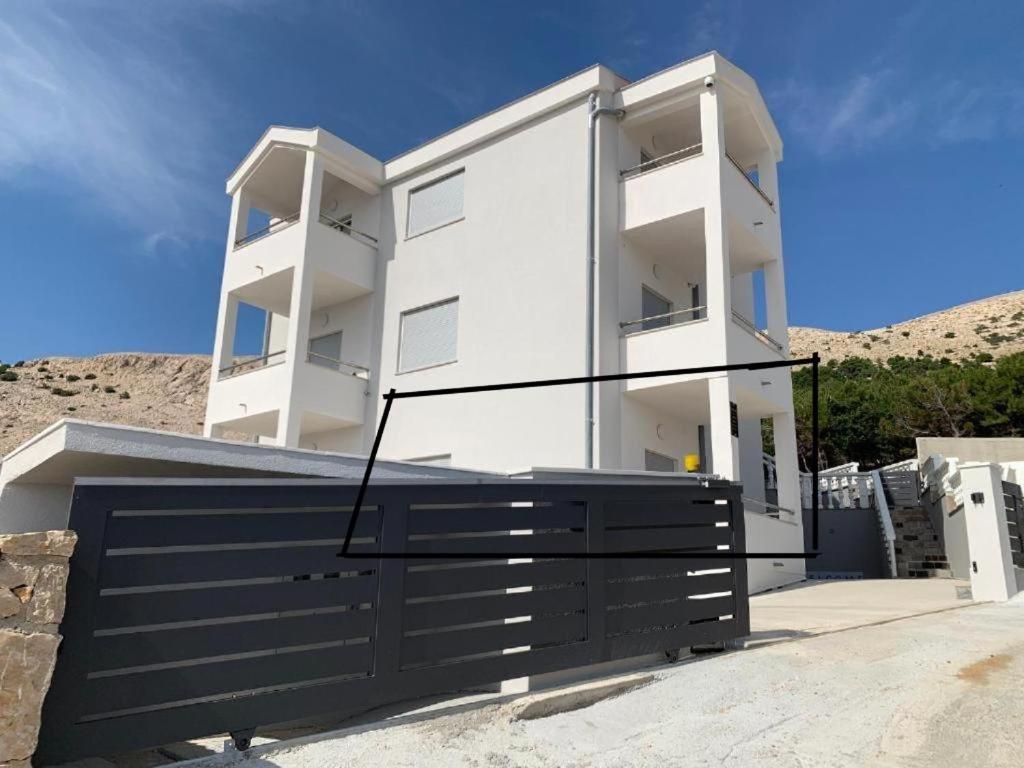 Apartment with Sea View photo 1