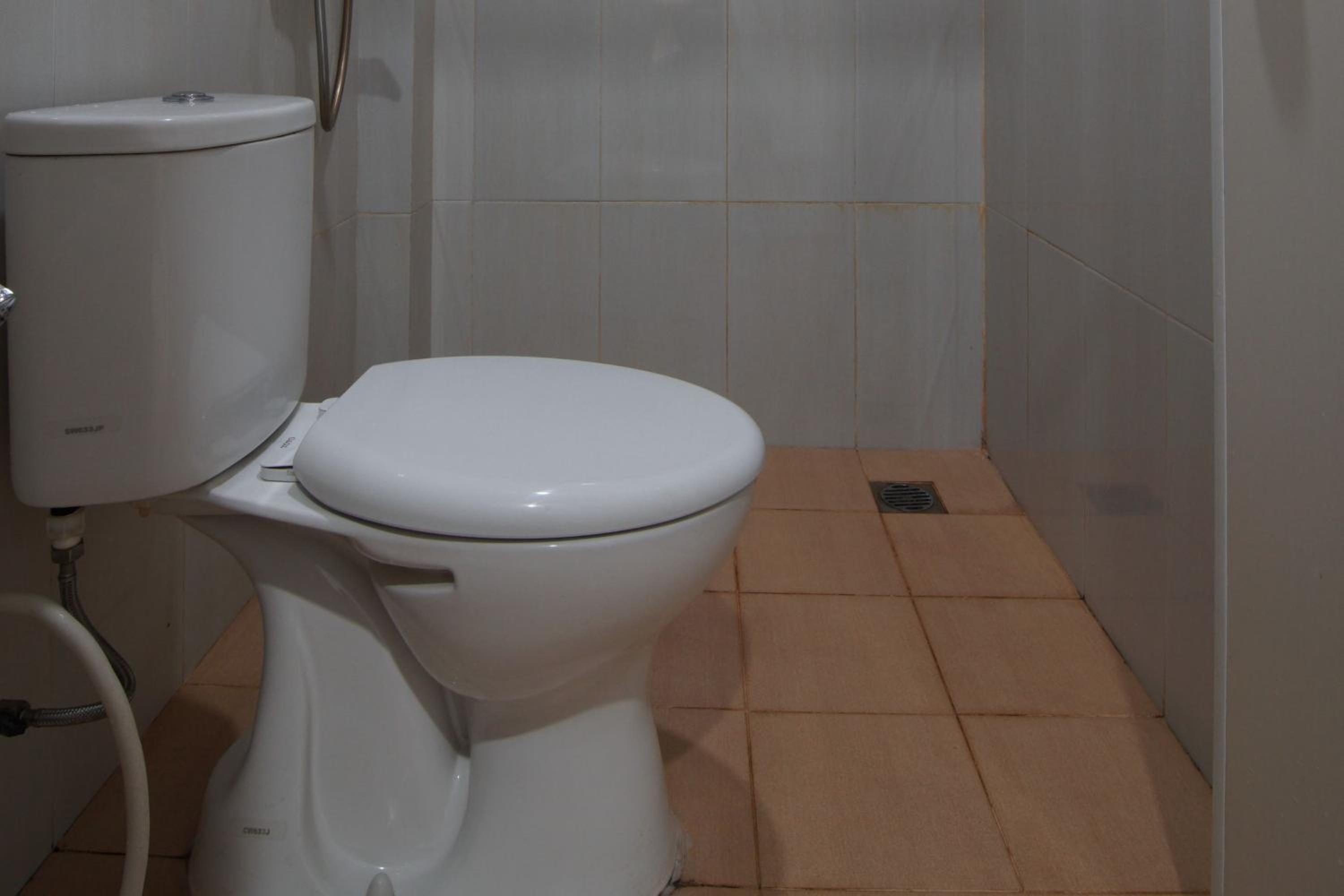 Standard Twin Room - Photo 16