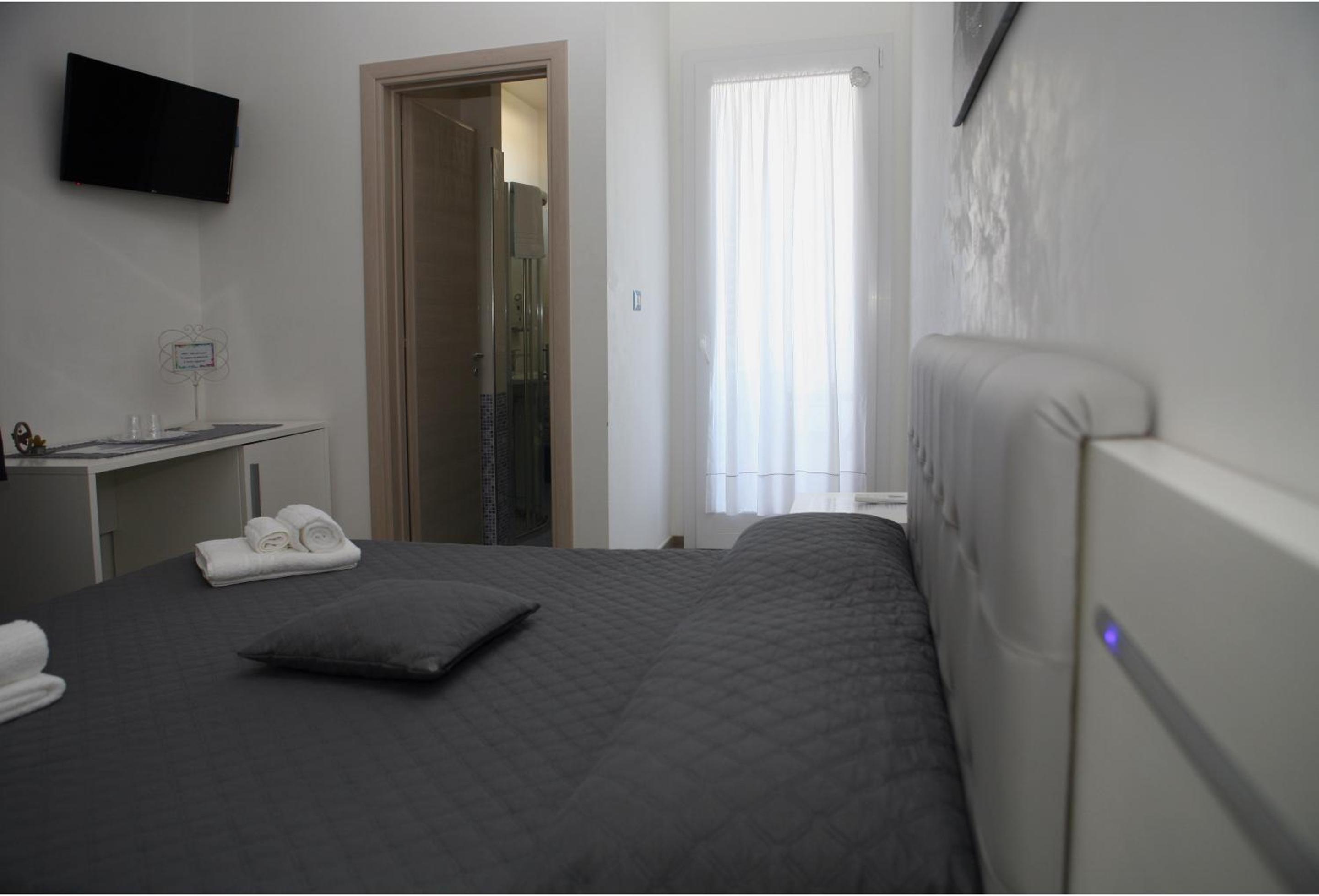 Double Room with Terrace photo 2