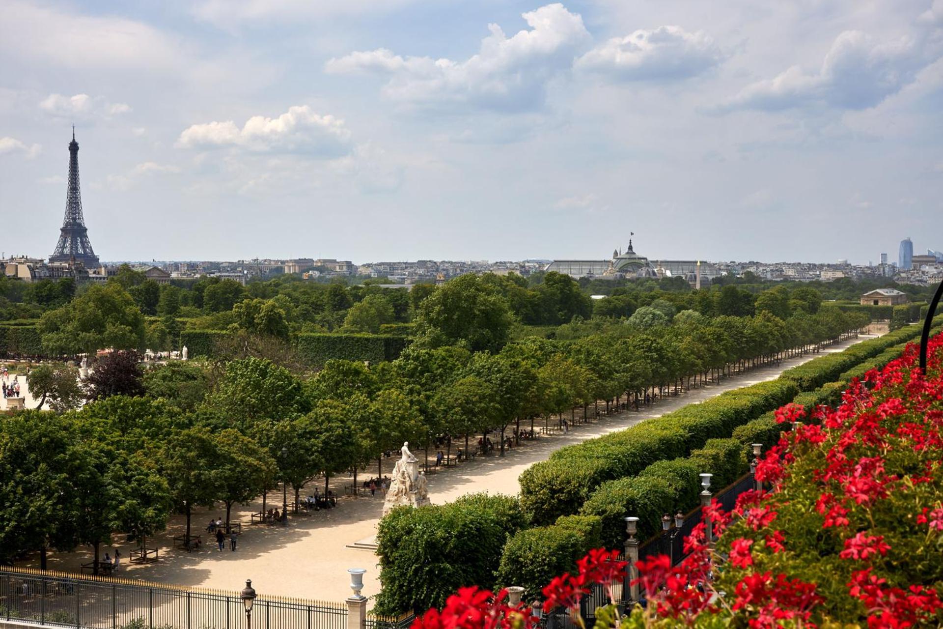 Chambre Prestige – Côté Louvre et Tour Eiffel