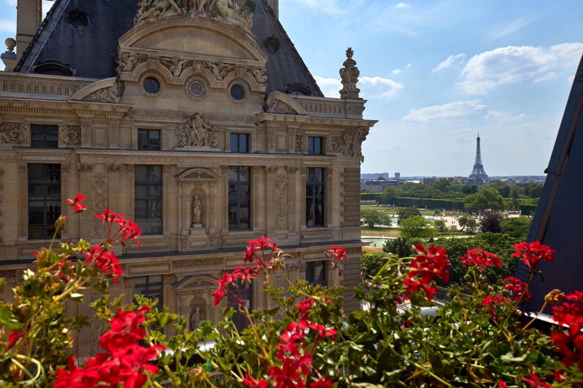 Chambre Prestige – Côté Louvre et Tour Eiffel