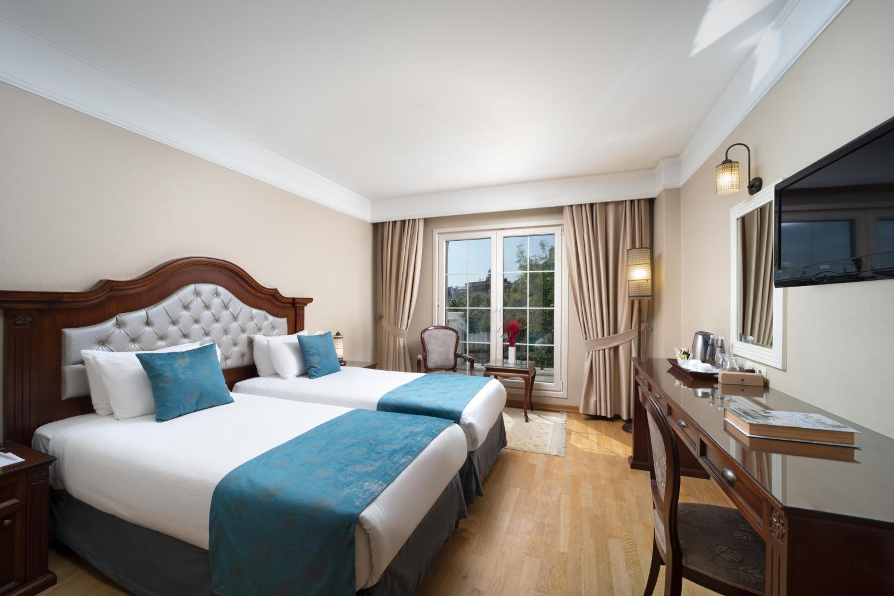 Superior Twin Room photo 1