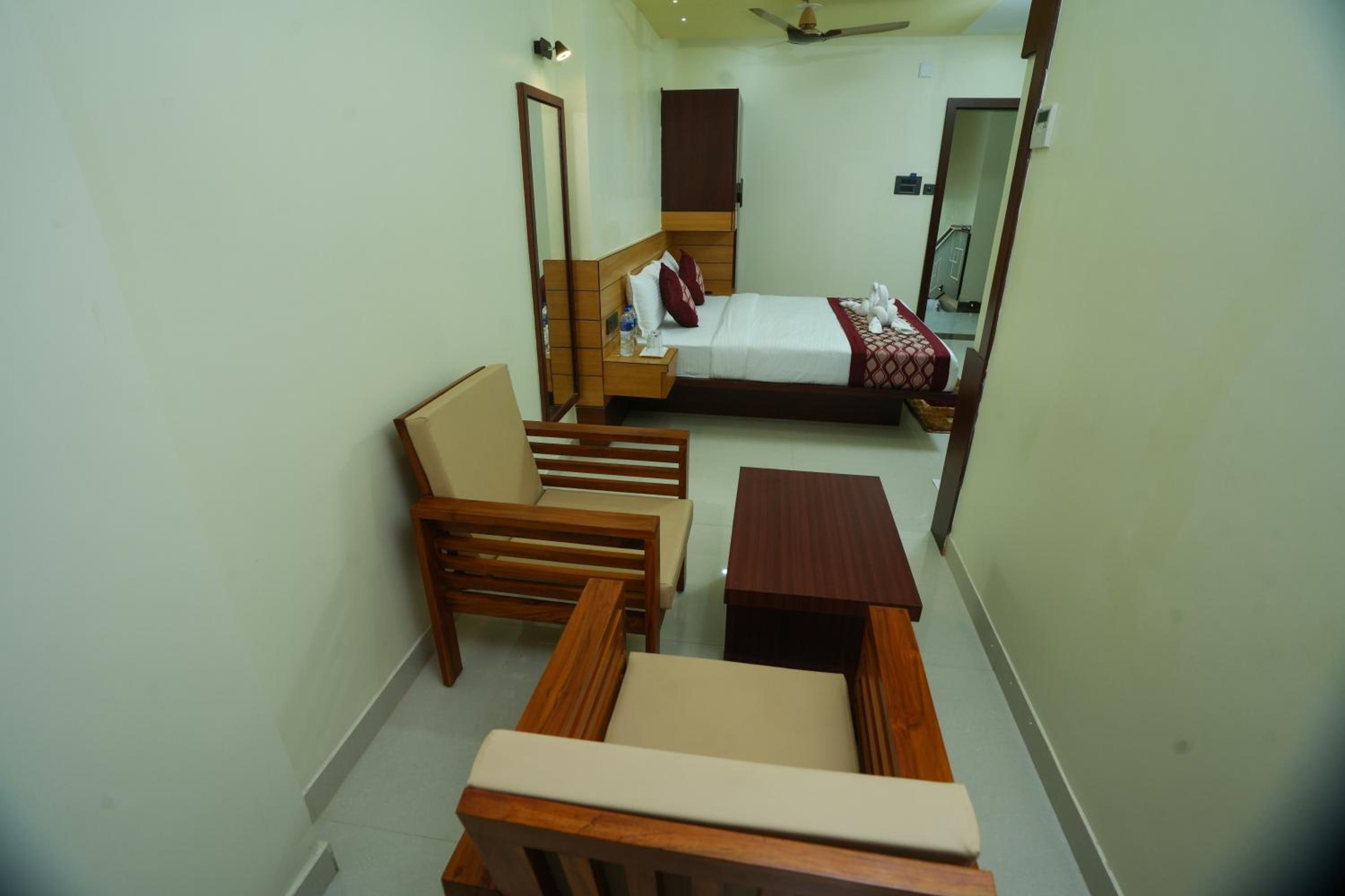 Executive Room - Photo 4