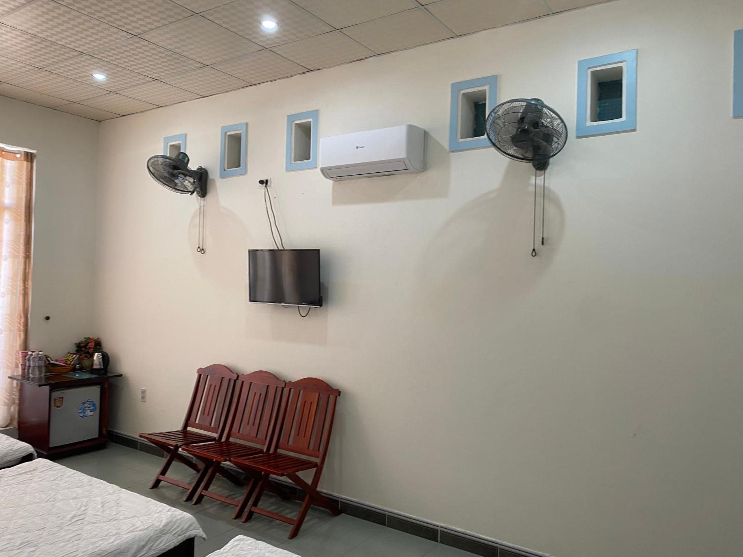 Mixed Dormitory Room photo 3
