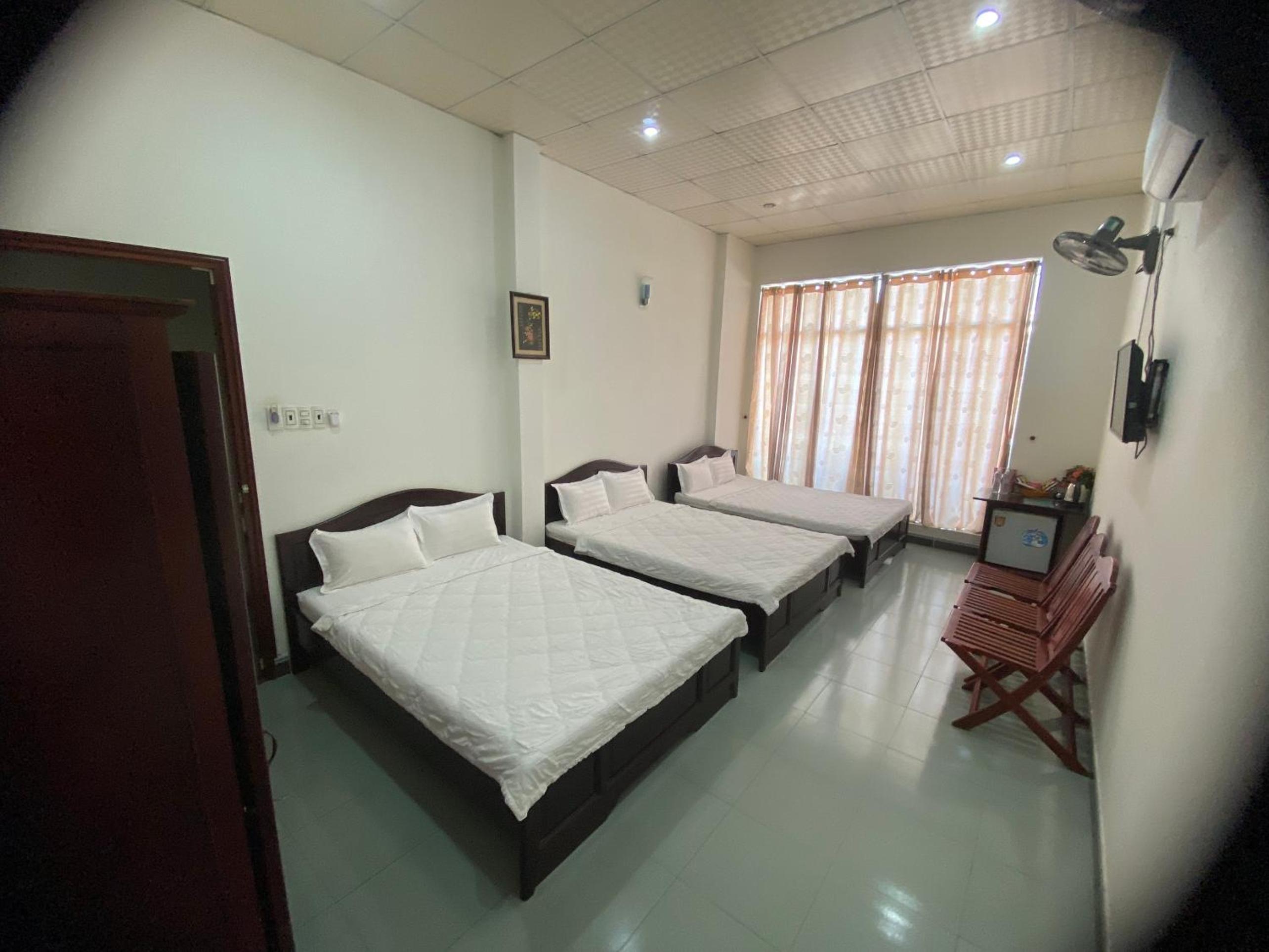 Mixed Dormitory Room photo 1