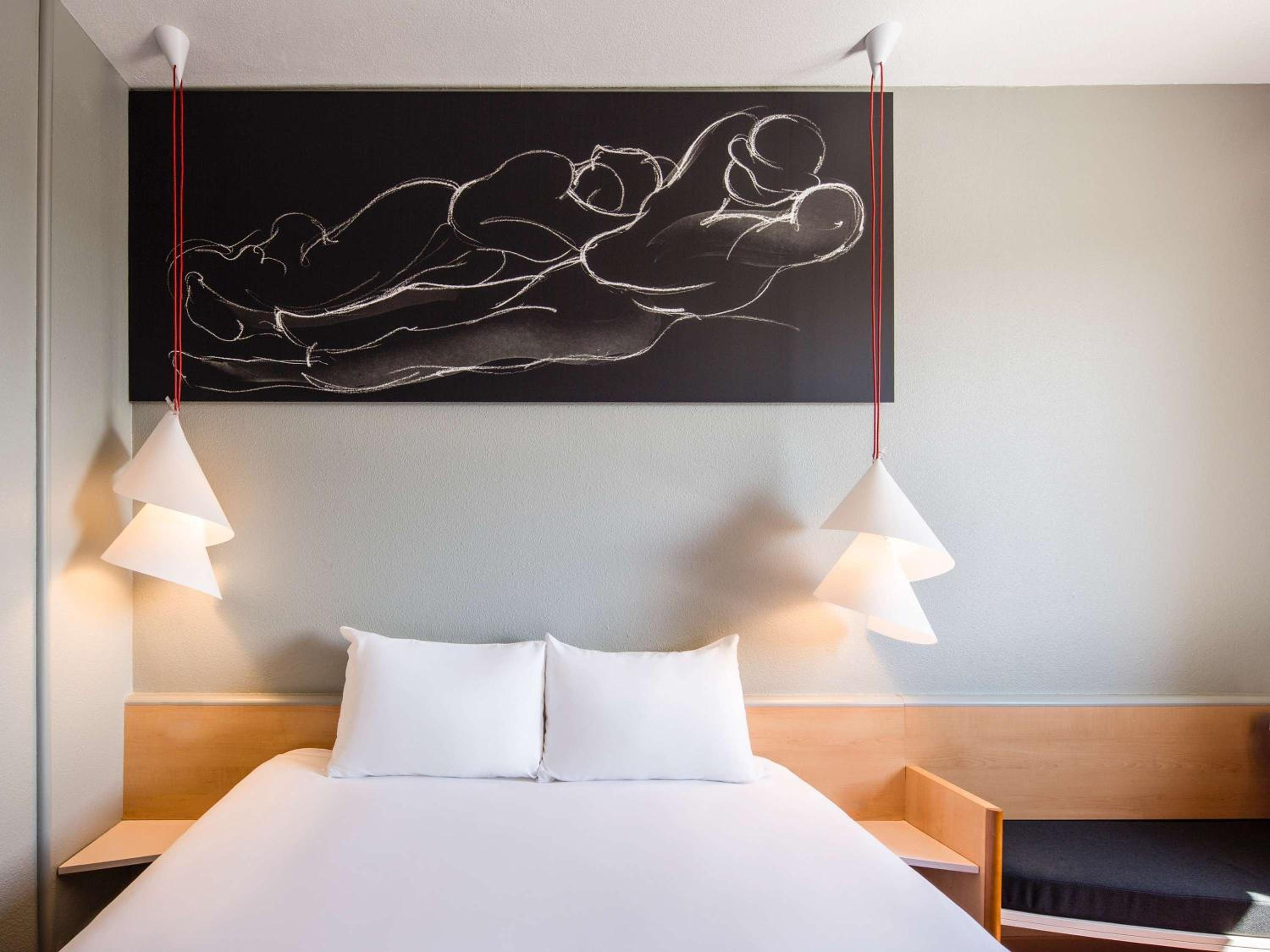 Double Room - Photo 5