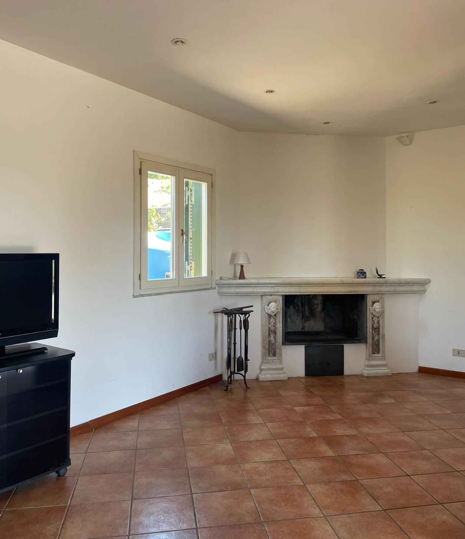 Two-Bedroom Villa with Garden photo 3
