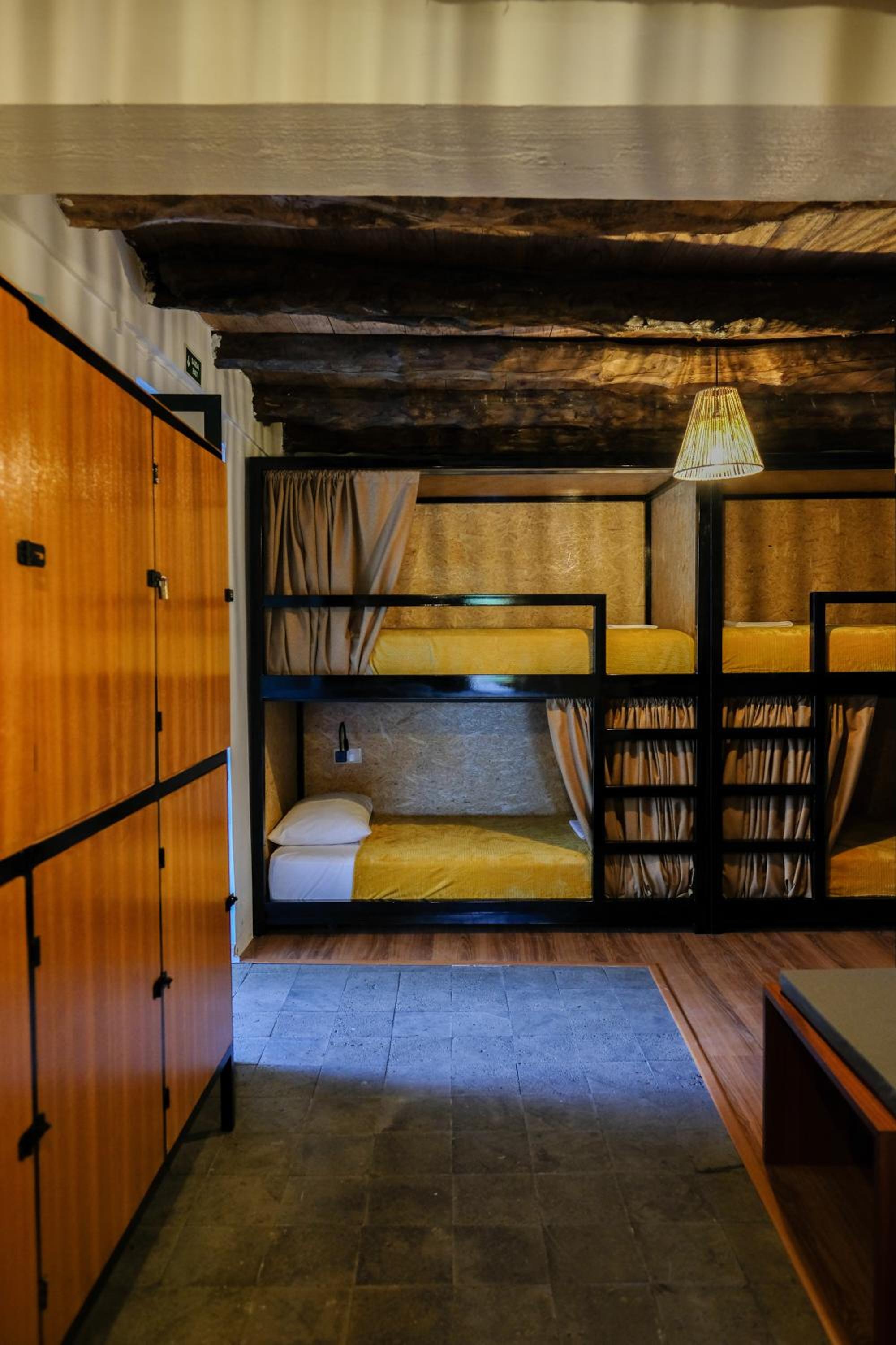 Bunk Bed in Mixed Dormitory Room photo 2