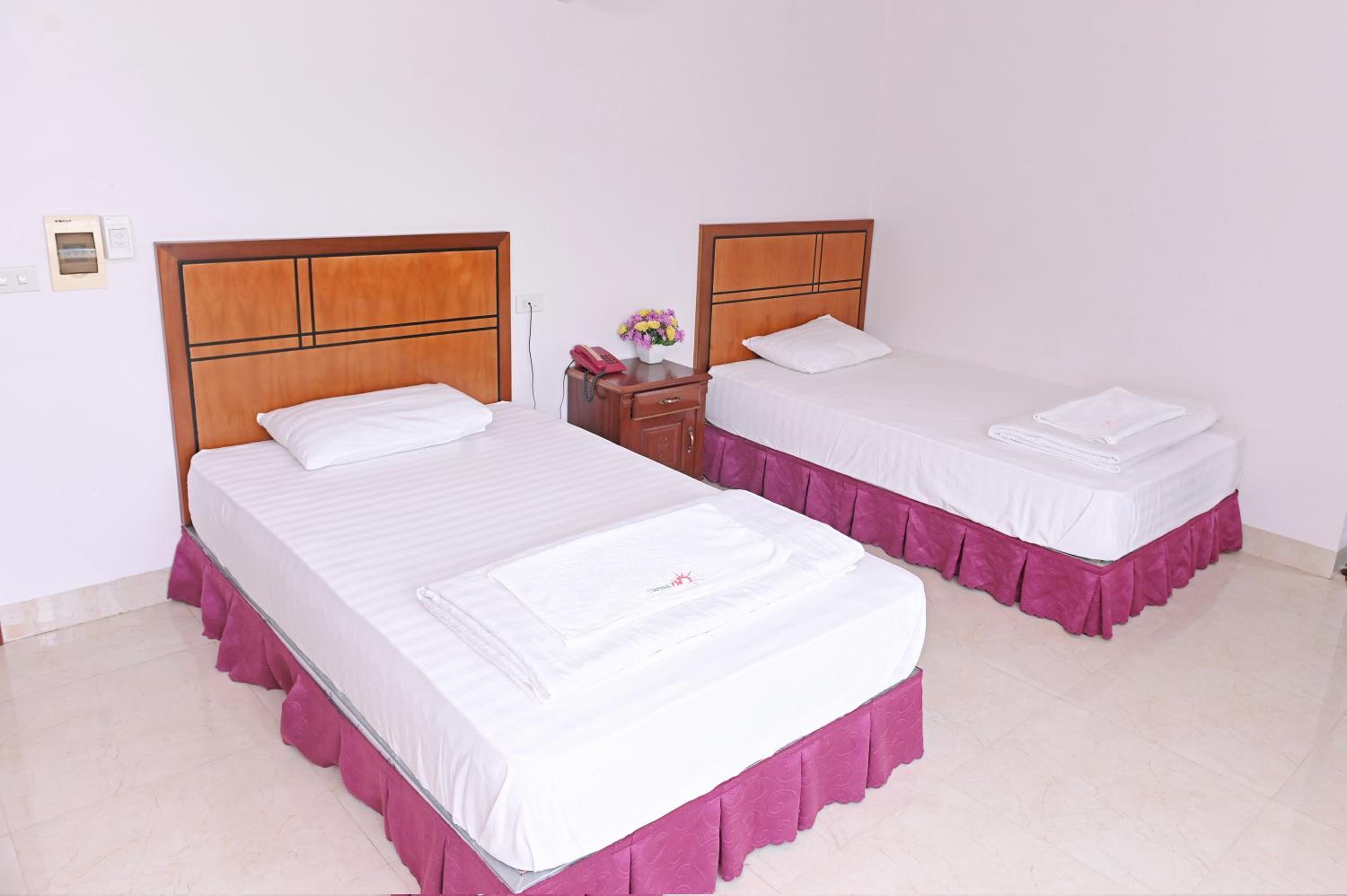 Twin Room - Photo 1