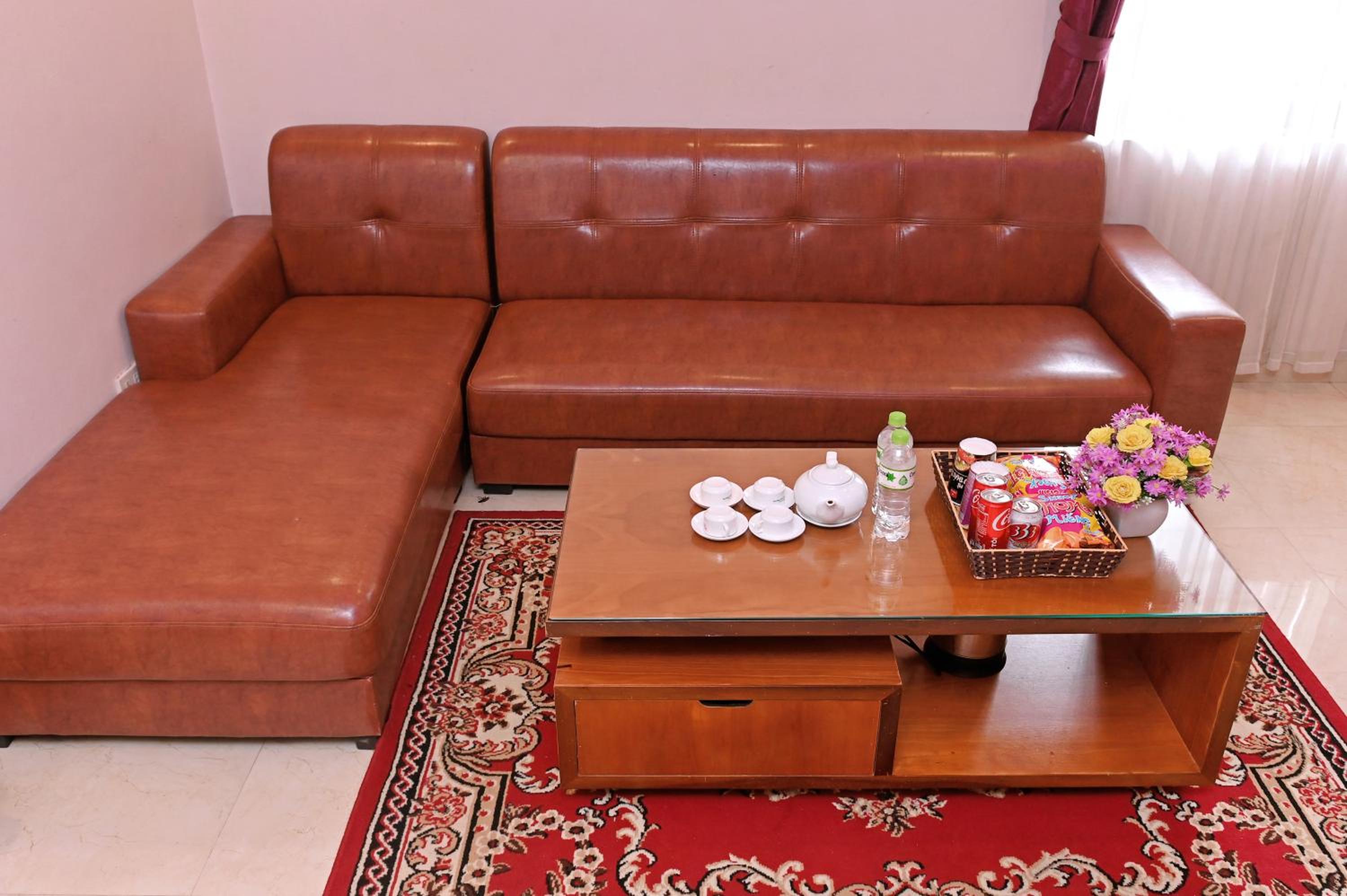 Deluxe Double Room with Bath - Photo 4
