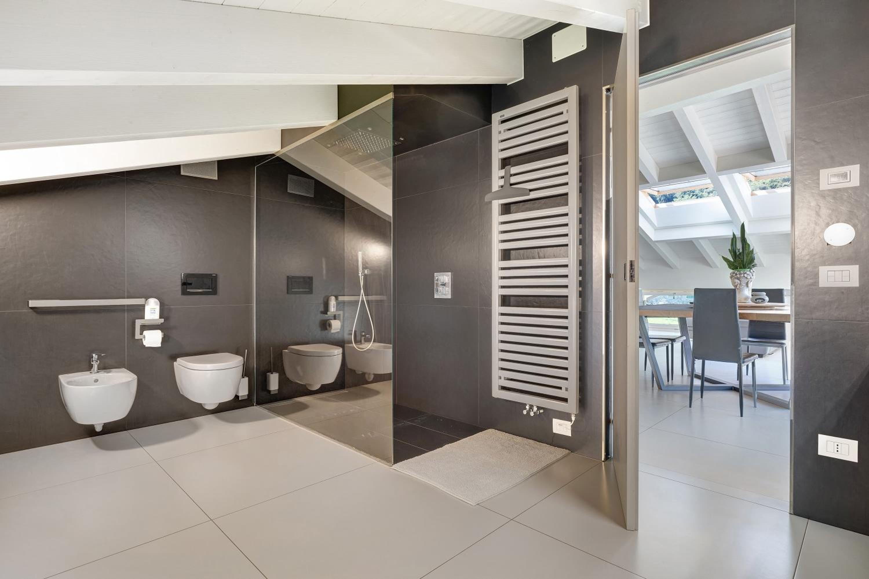 Two-Bedroom Deluxe Apartment with Garden View photo 2