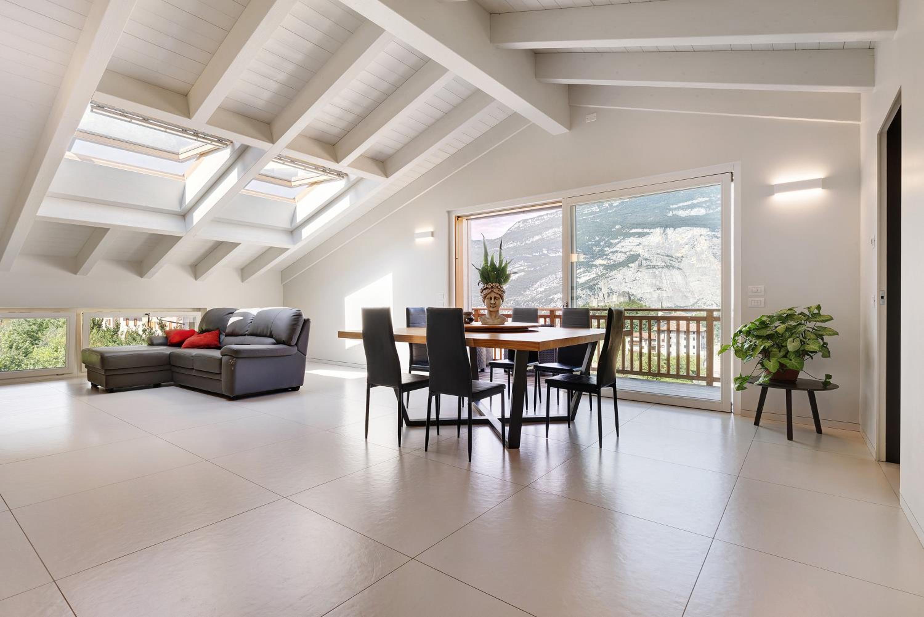 Two-Bedroom Deluxe Apartment with Garden View photo 1