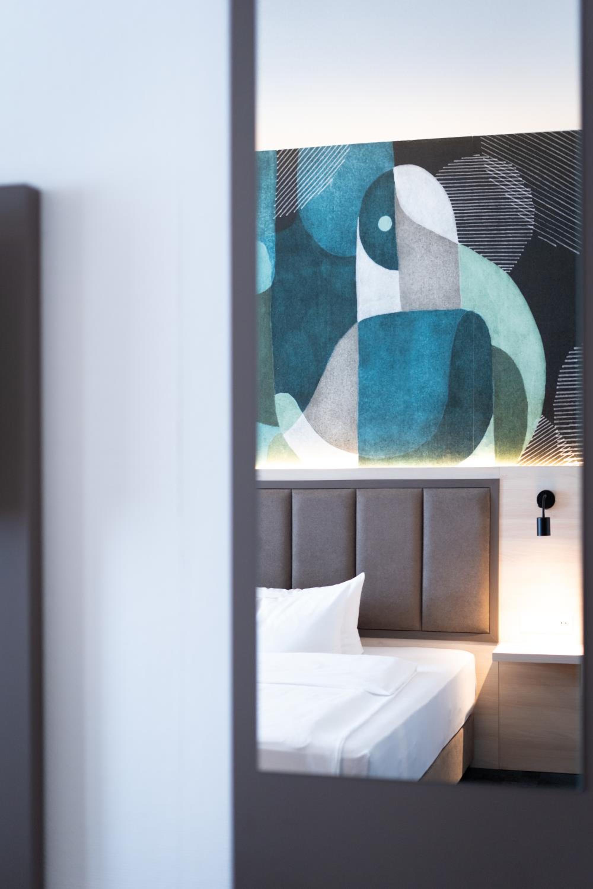 Standard Double or Twin Room - Photo 2