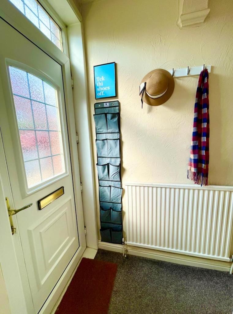 Two-Bedroom House photo 3