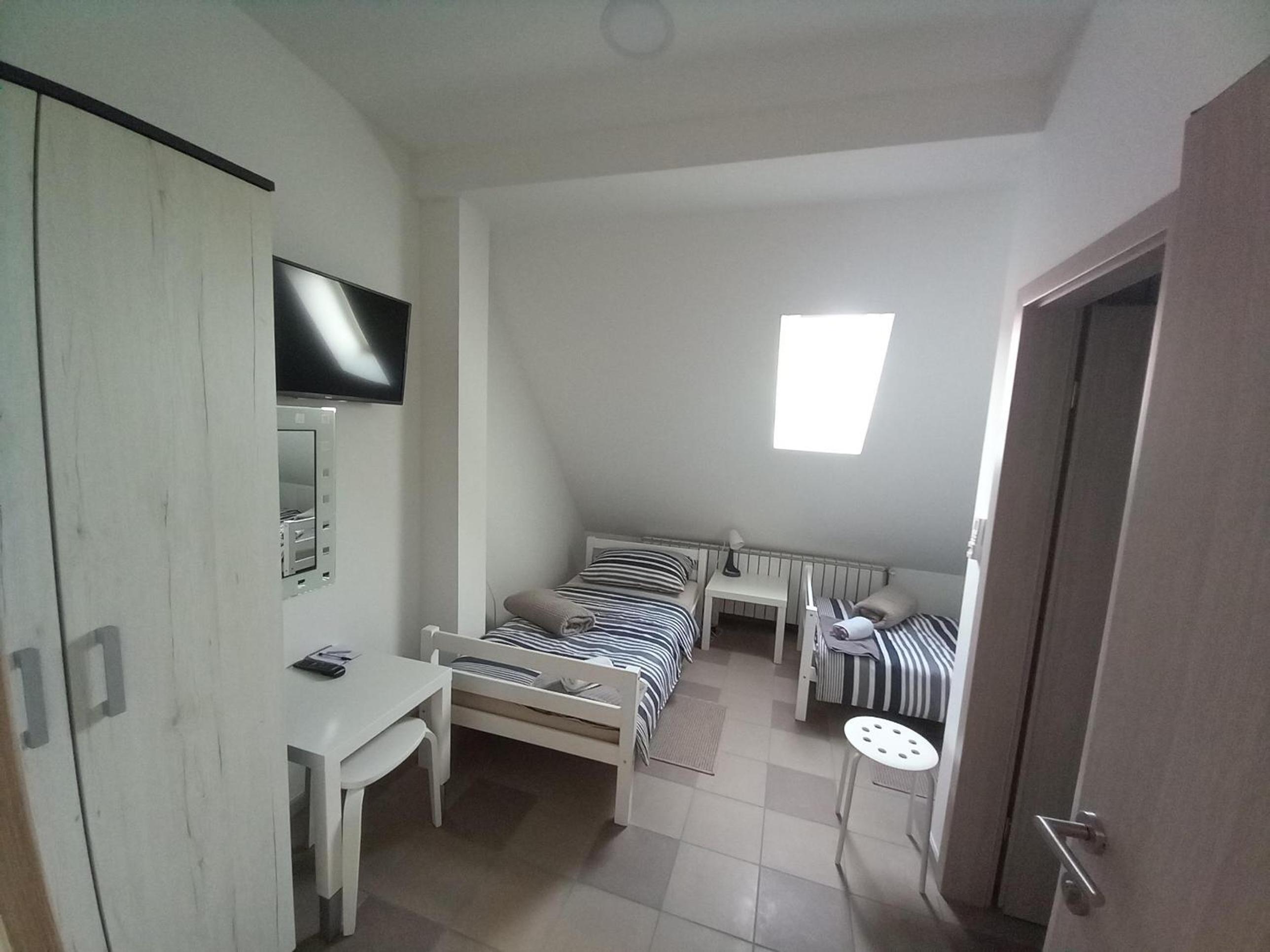 Twin Room with Bathroom