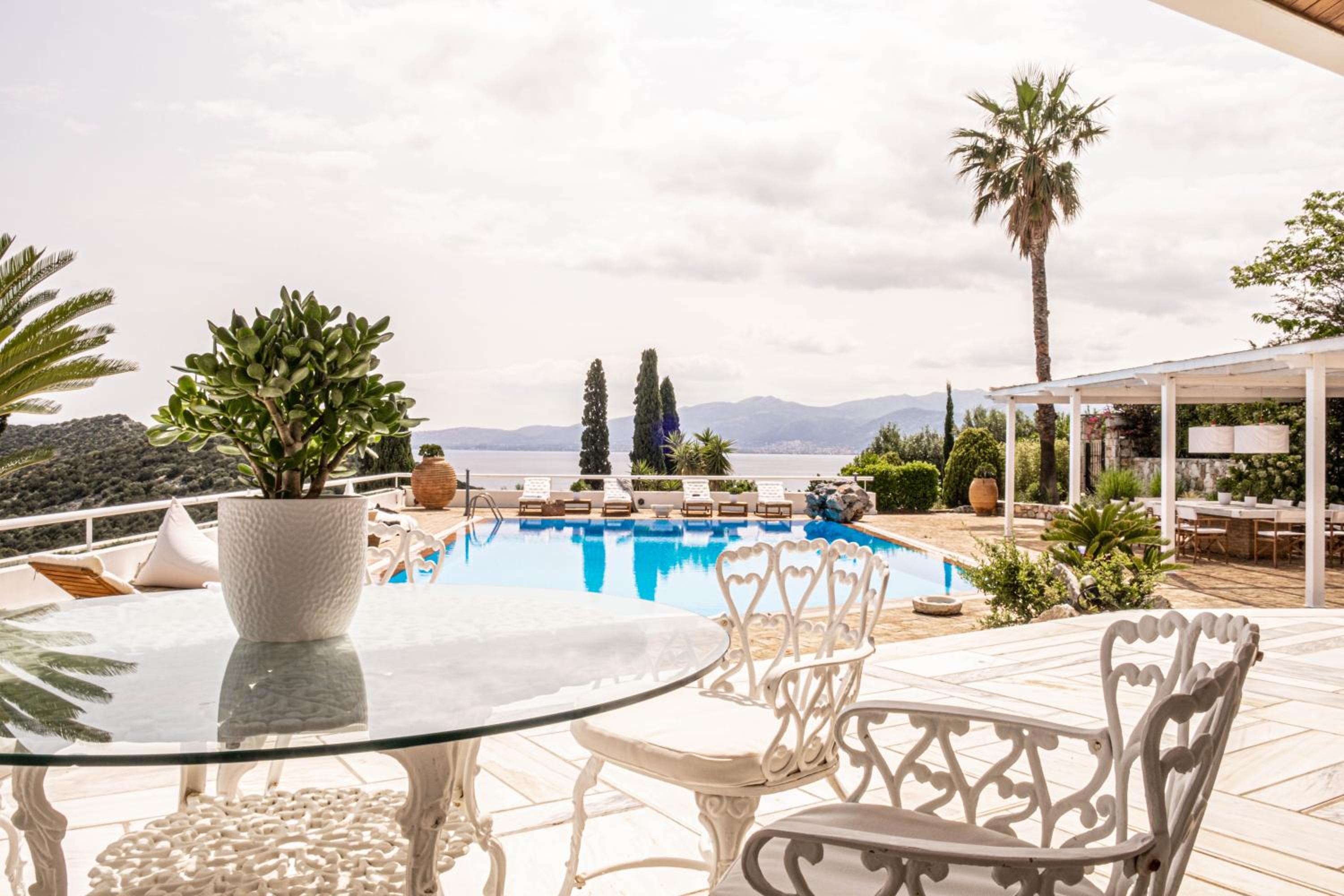 Villa with Sea View photo 2