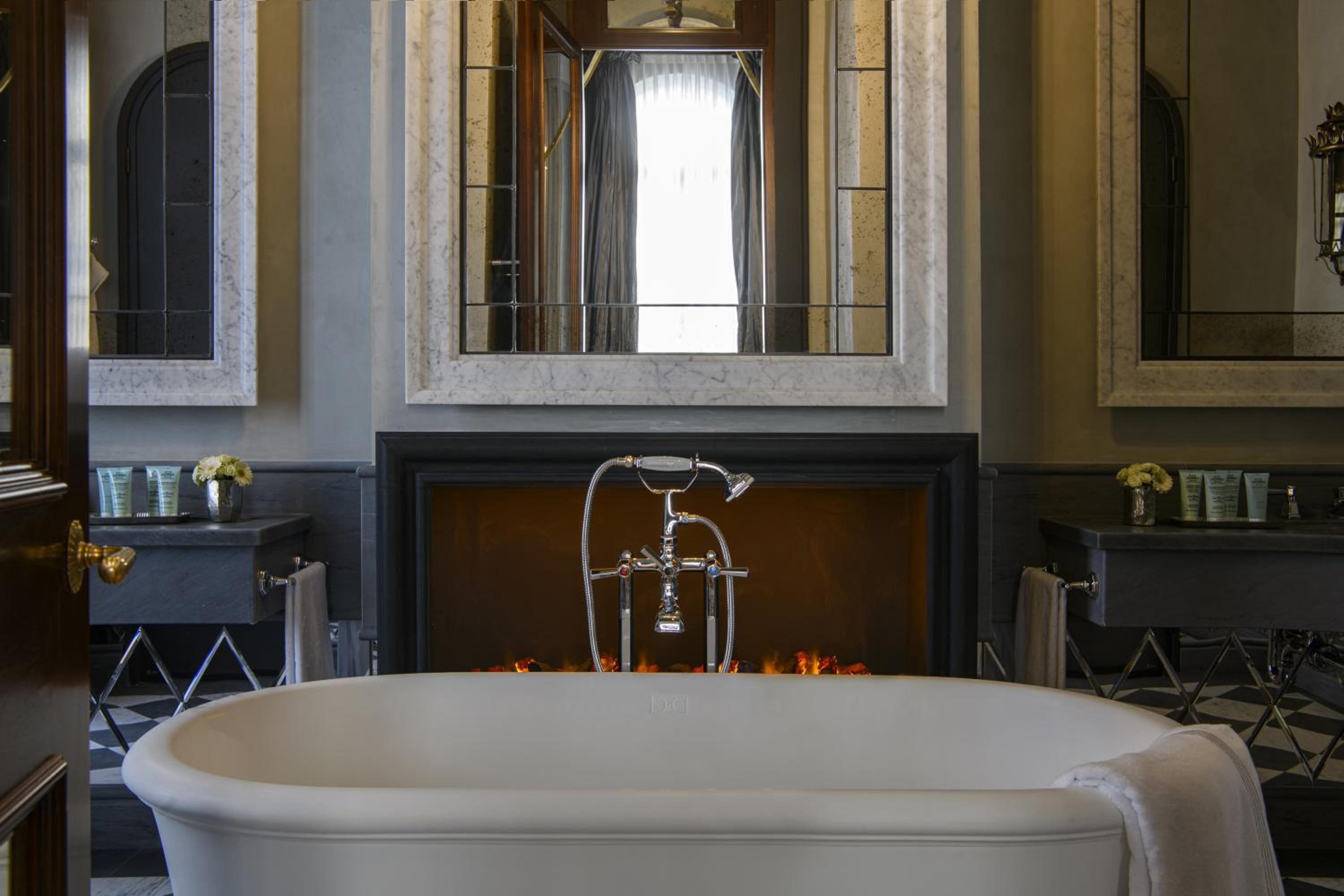 Presidential Suite Bristol thumbnail 6
