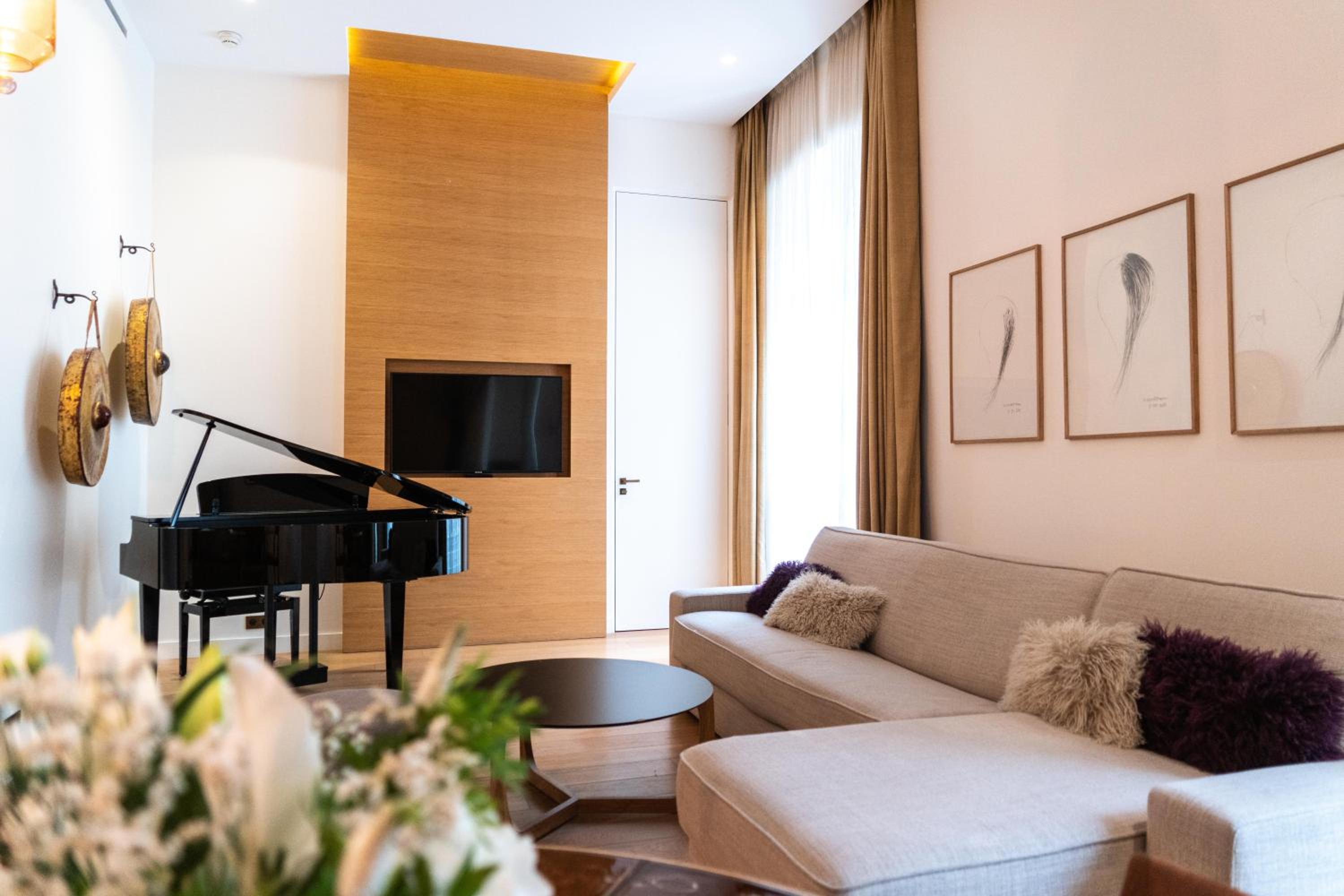 Suite Champs-Élysées