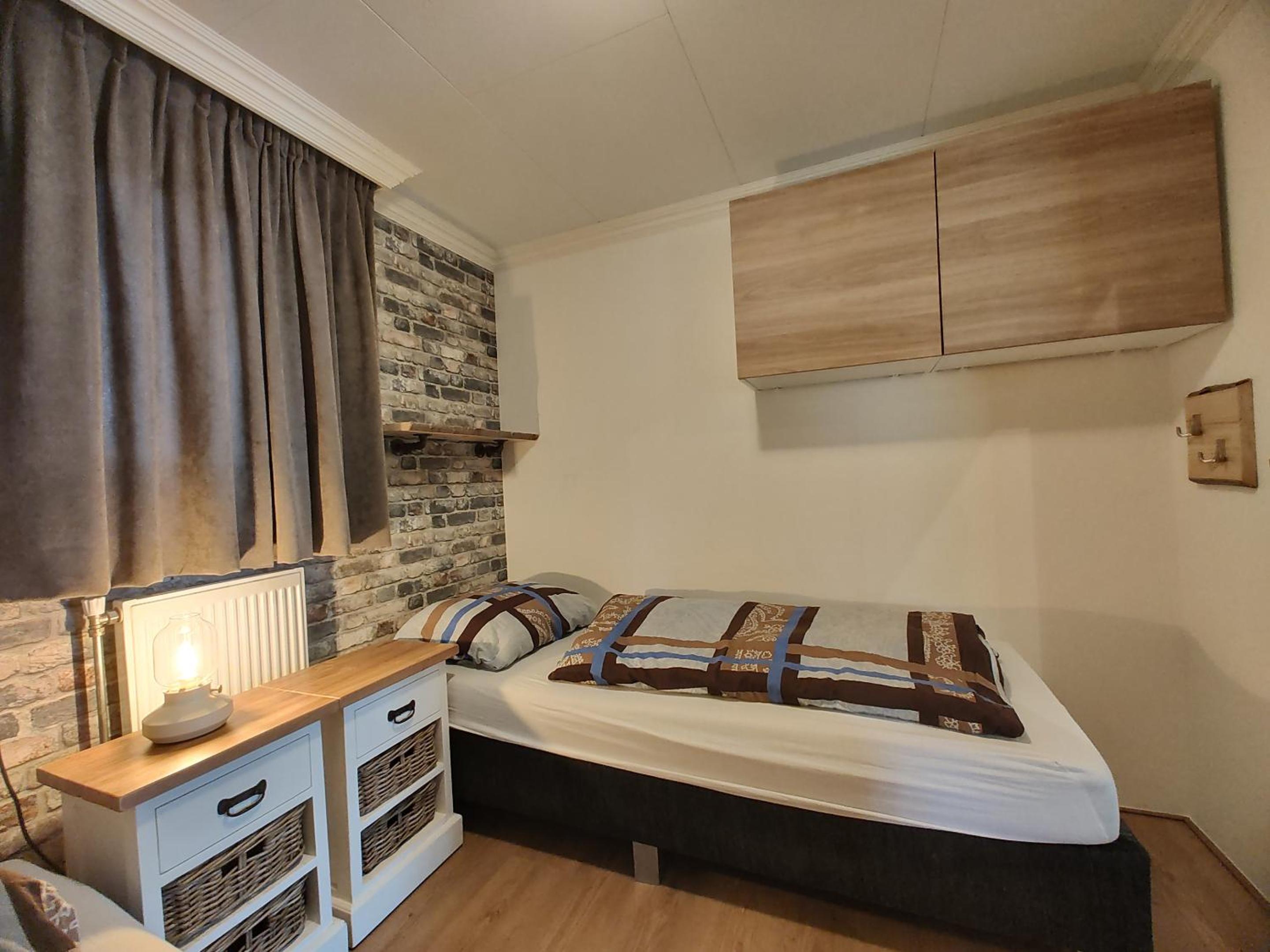 Three-Bedroom House photo 3