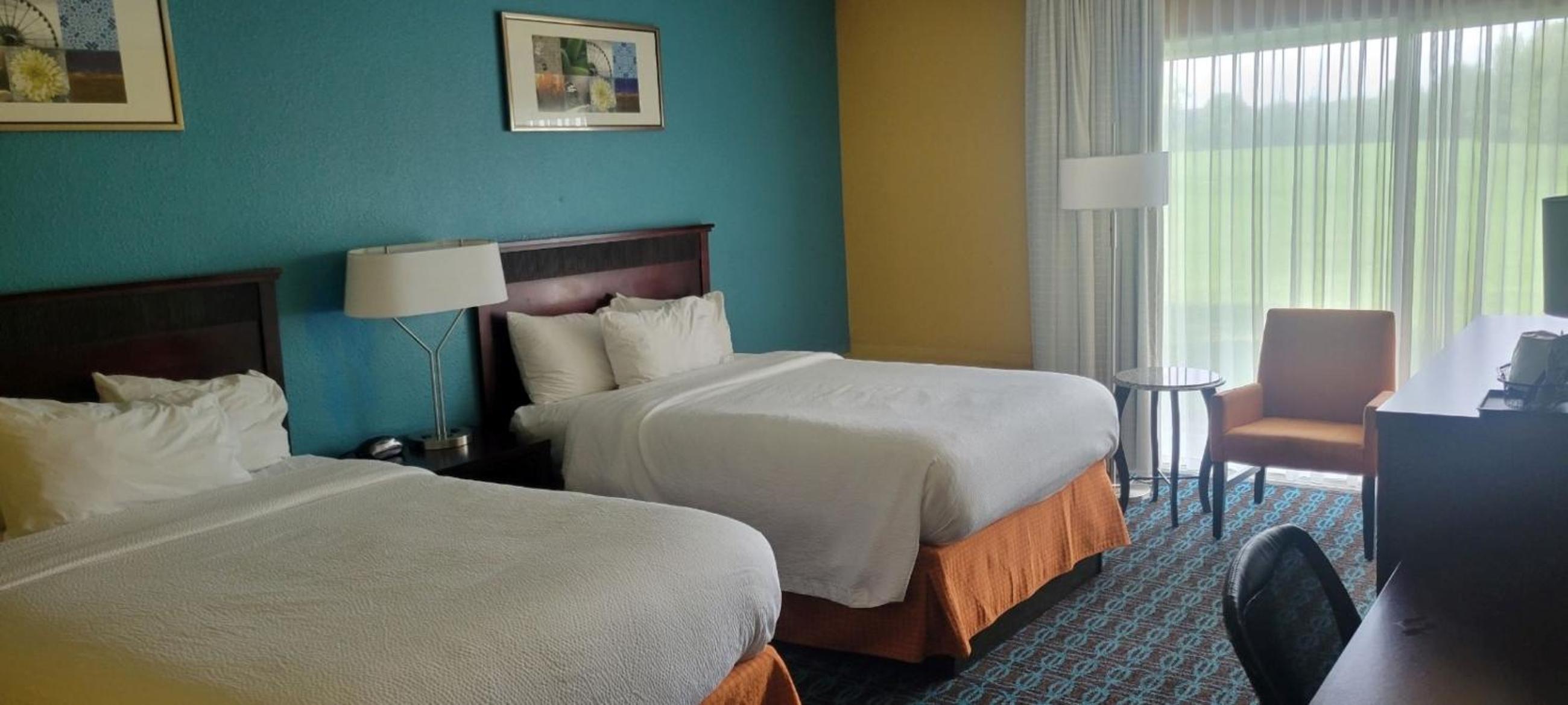 Double Room with Two Double Beds - Photo 3