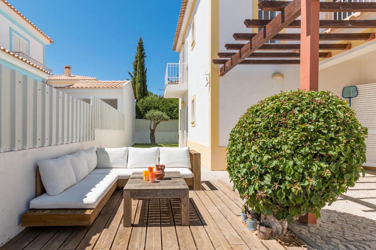 Three-Bedroom Villa photo 1